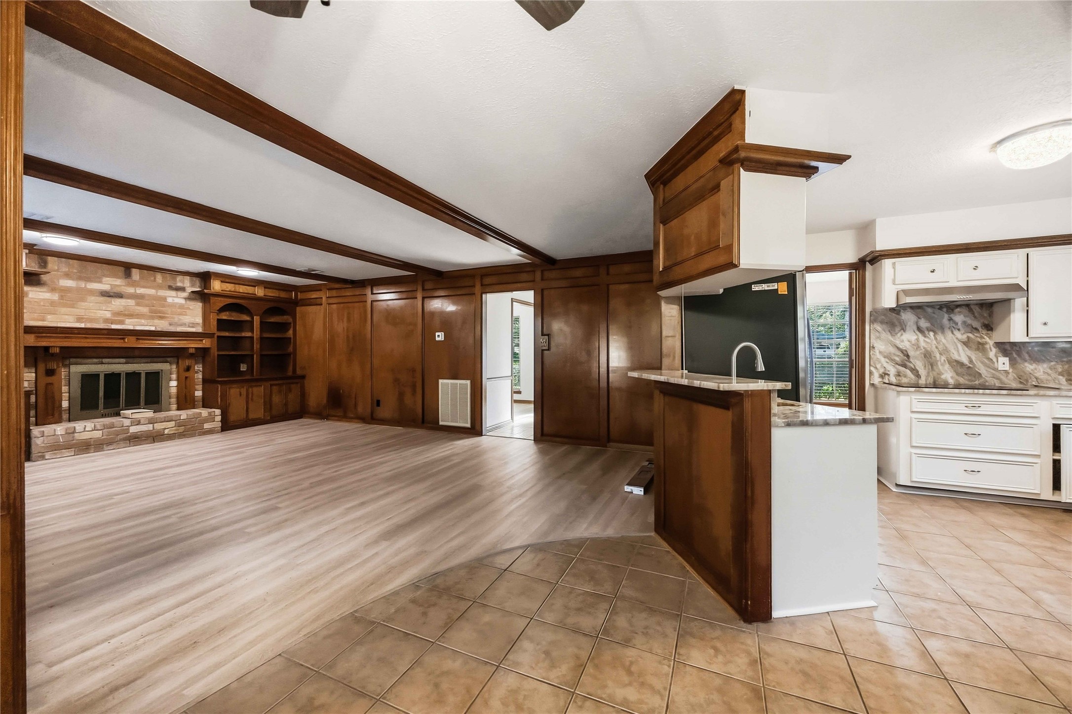 6 Postvine Court Property Photo 8