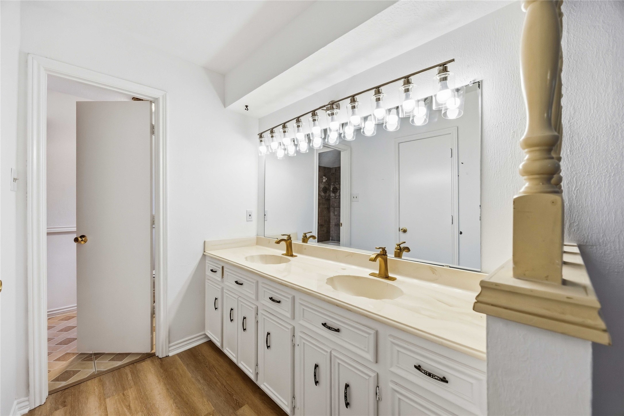 6 Postvine Court Property Photo 24