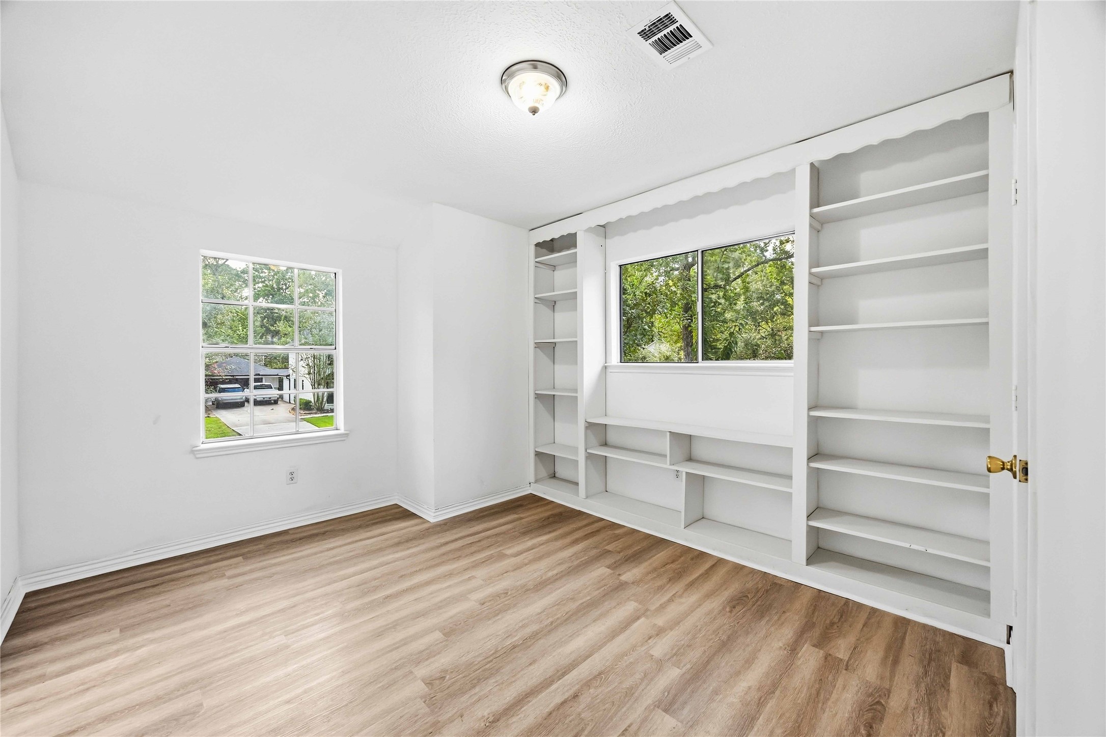 6 Postvine Court Property Photo 31