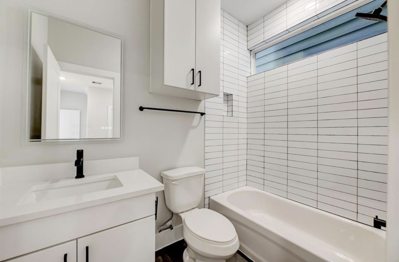 1518 Malvern Street Property Photo 6
