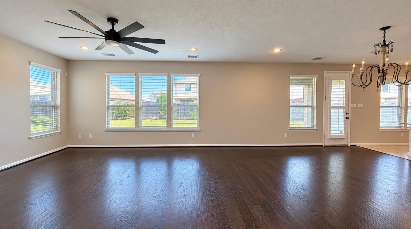3609 Belmore Lane Property Photo 6