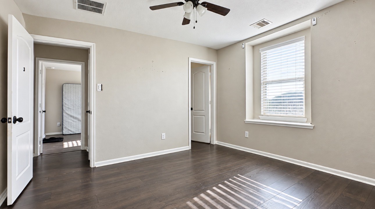 3609 Belmore Lane Property Photo 22