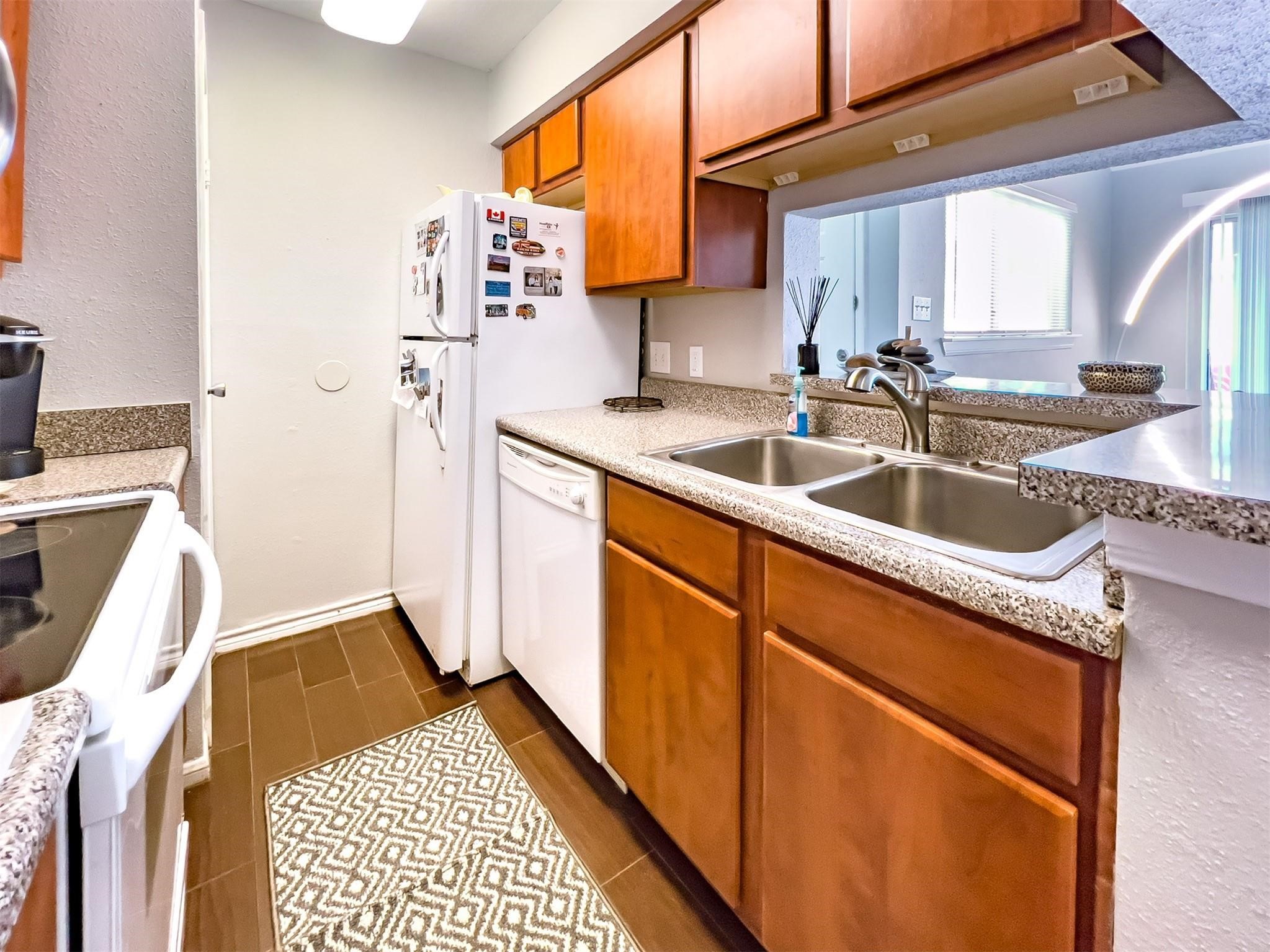 3506 Cove View Boulevard 214 Property Photo 5