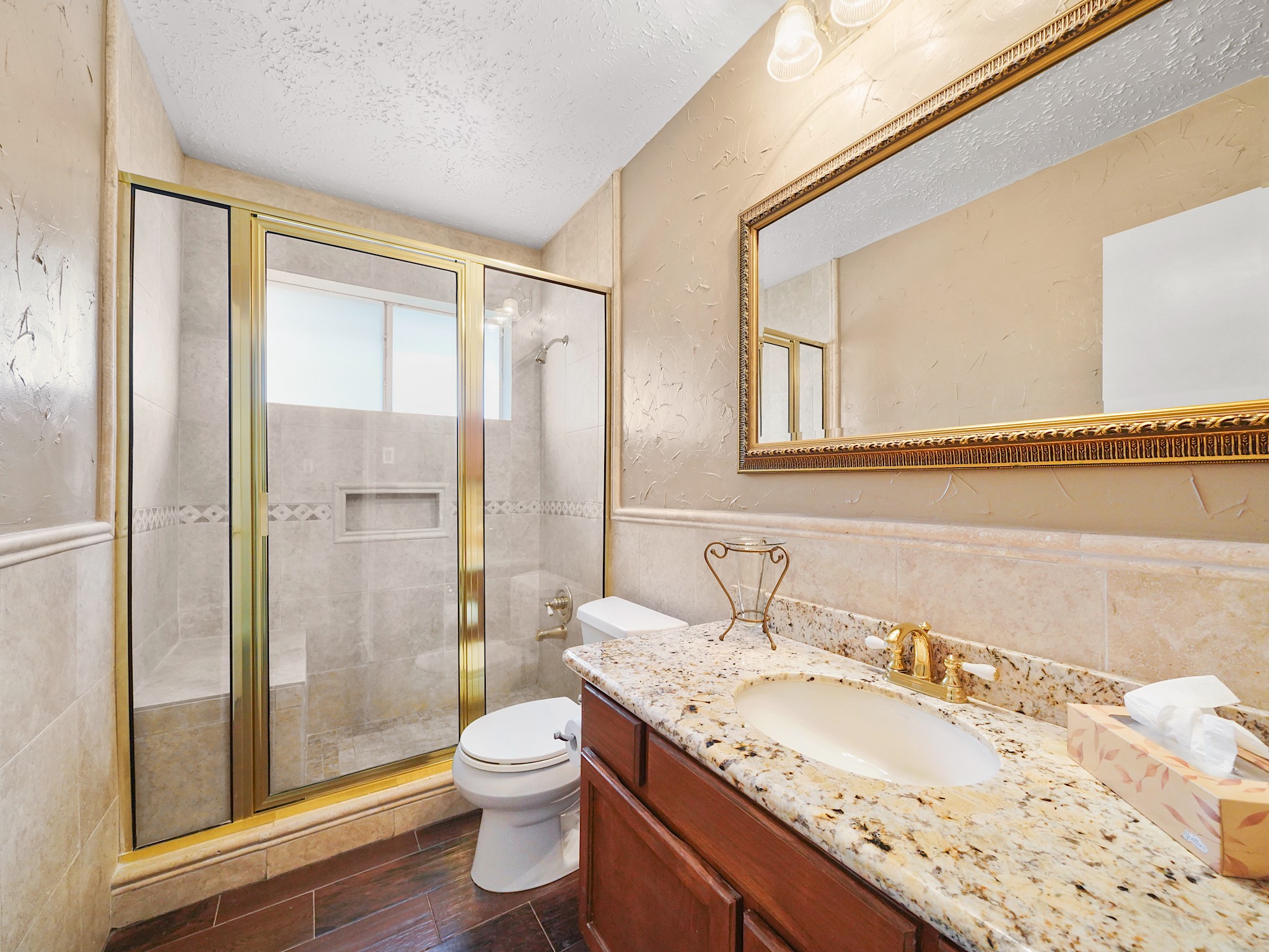 4314 Glen Avon Drive Property Photo 13