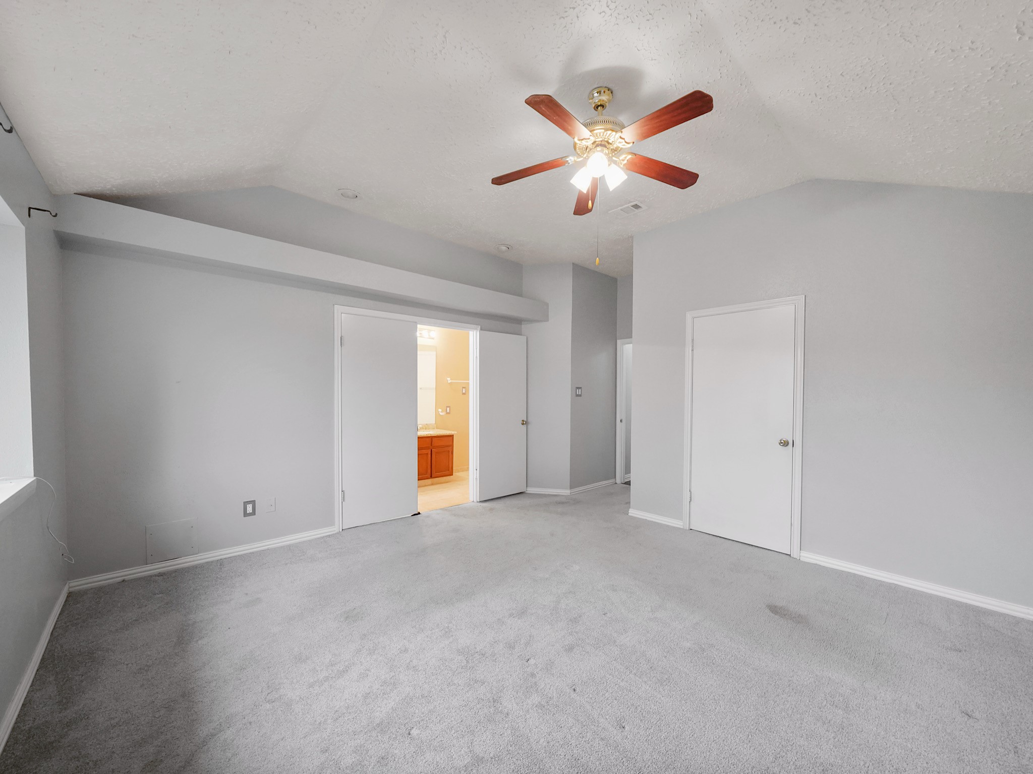 4314 Glen Avon Drive Property Photo 15