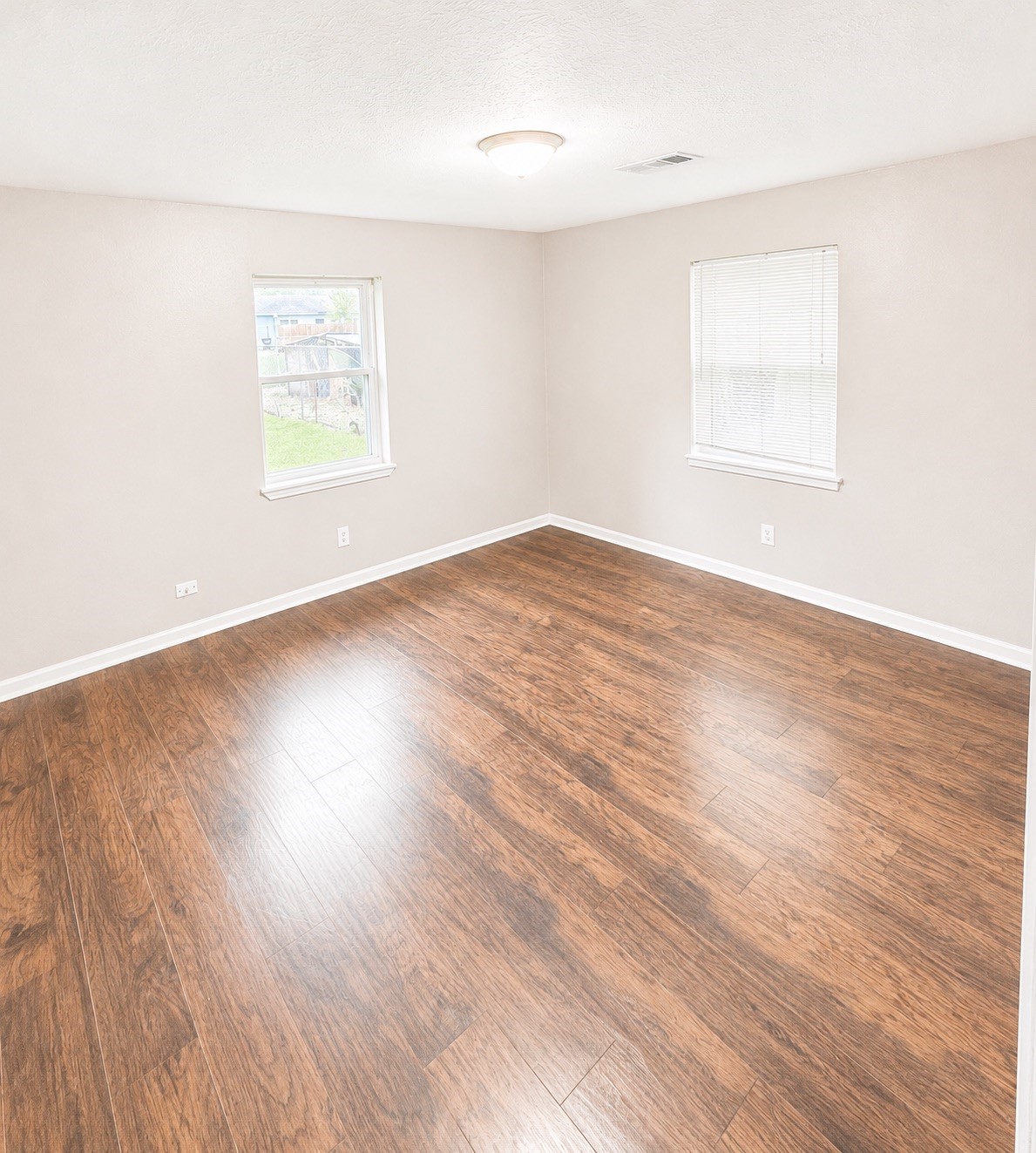 705 Evanston Street Property Photo 10