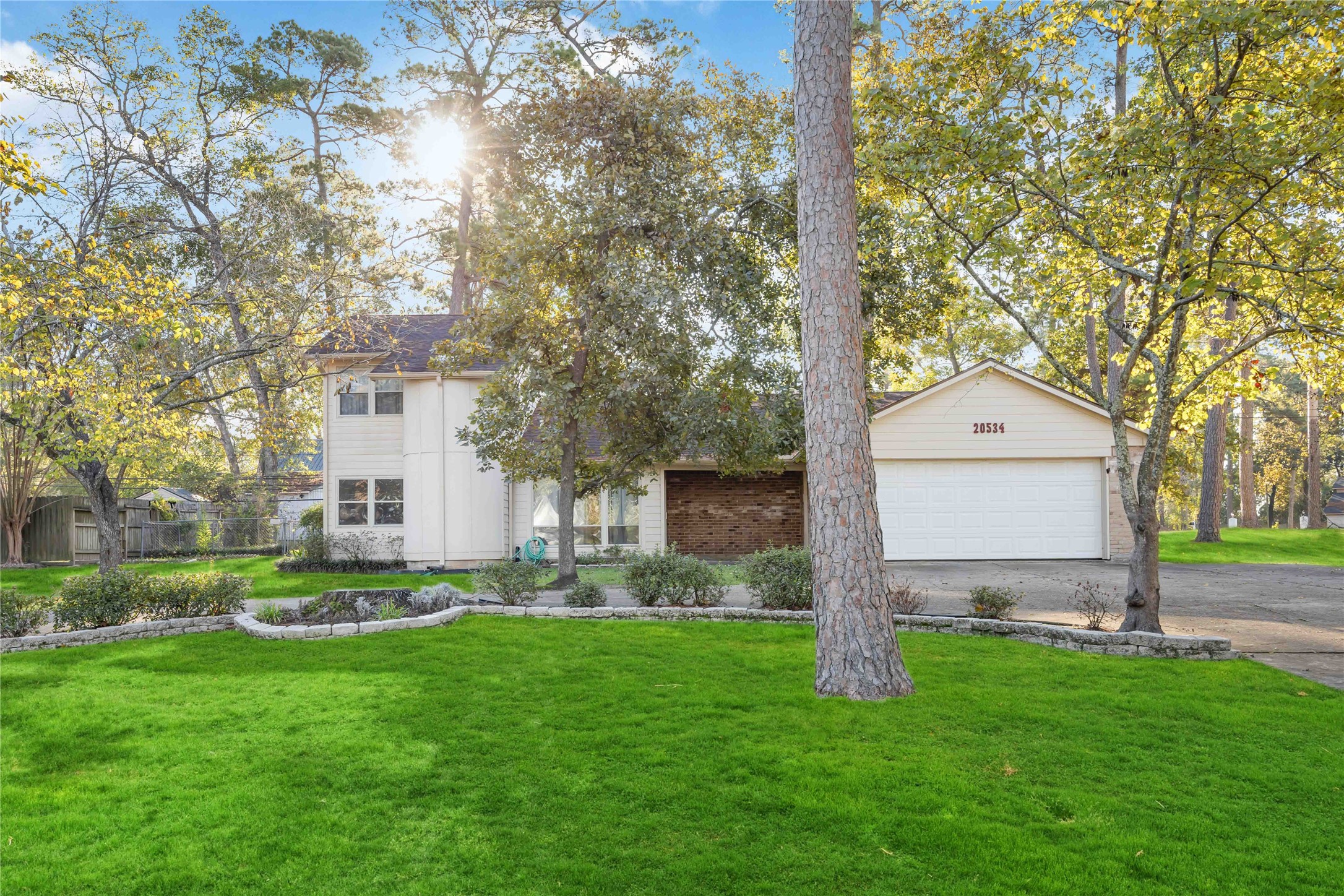 20534 Appaloosa Trail Property Photo 2