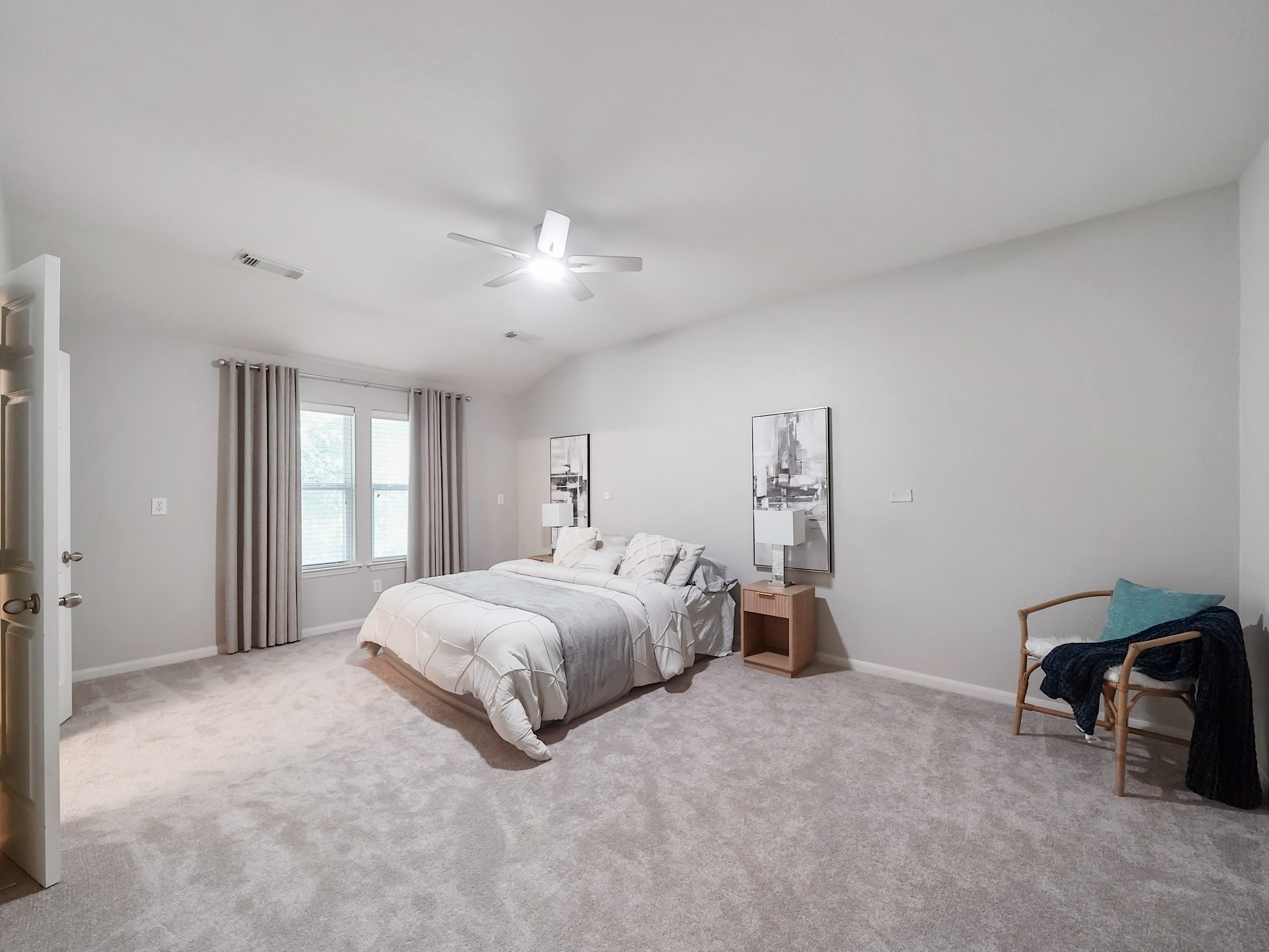 17814 Arapaho Hill Lane Property Photo 8