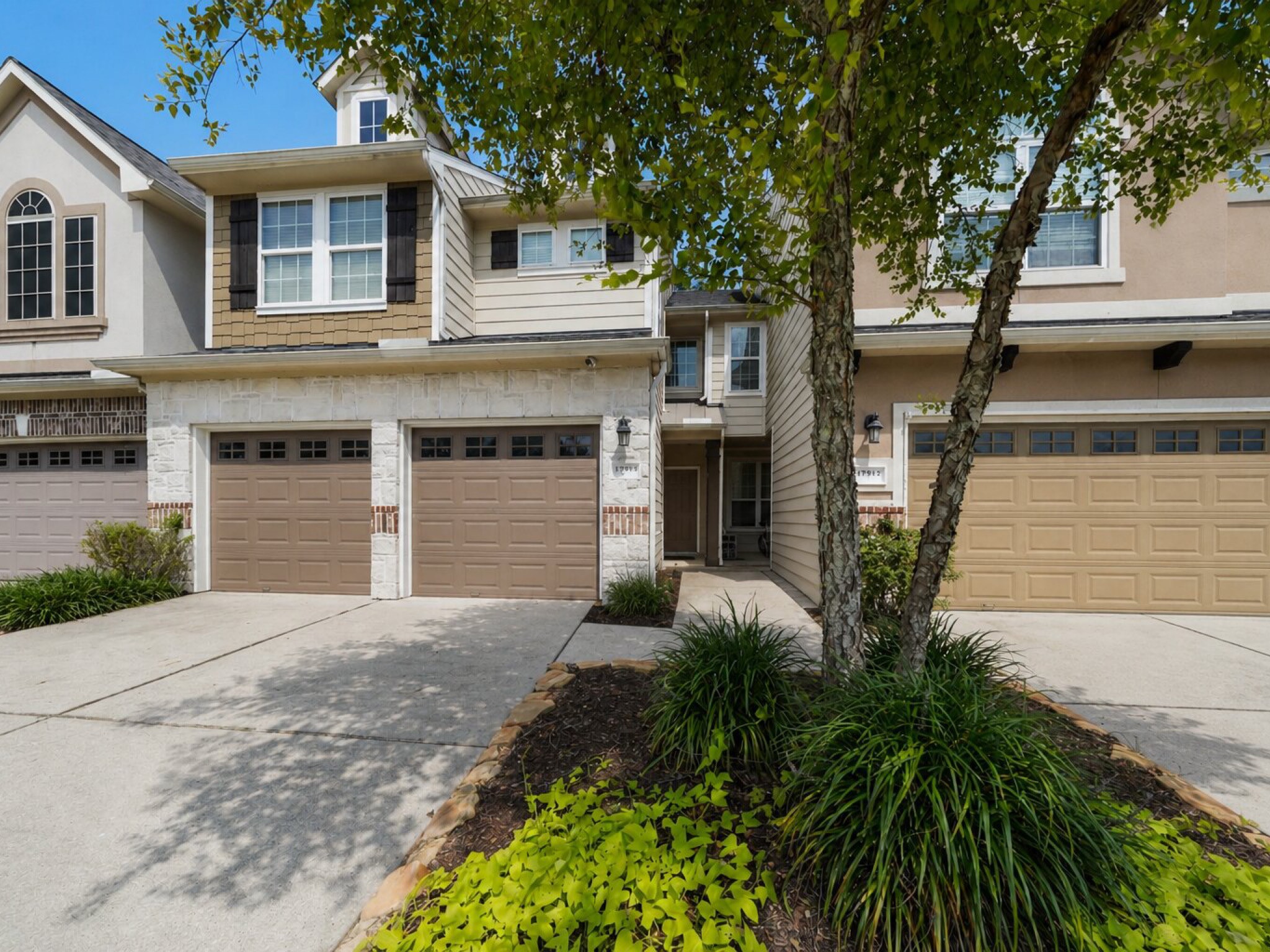 17814 Arapaho Hill Lane Property Photo 12