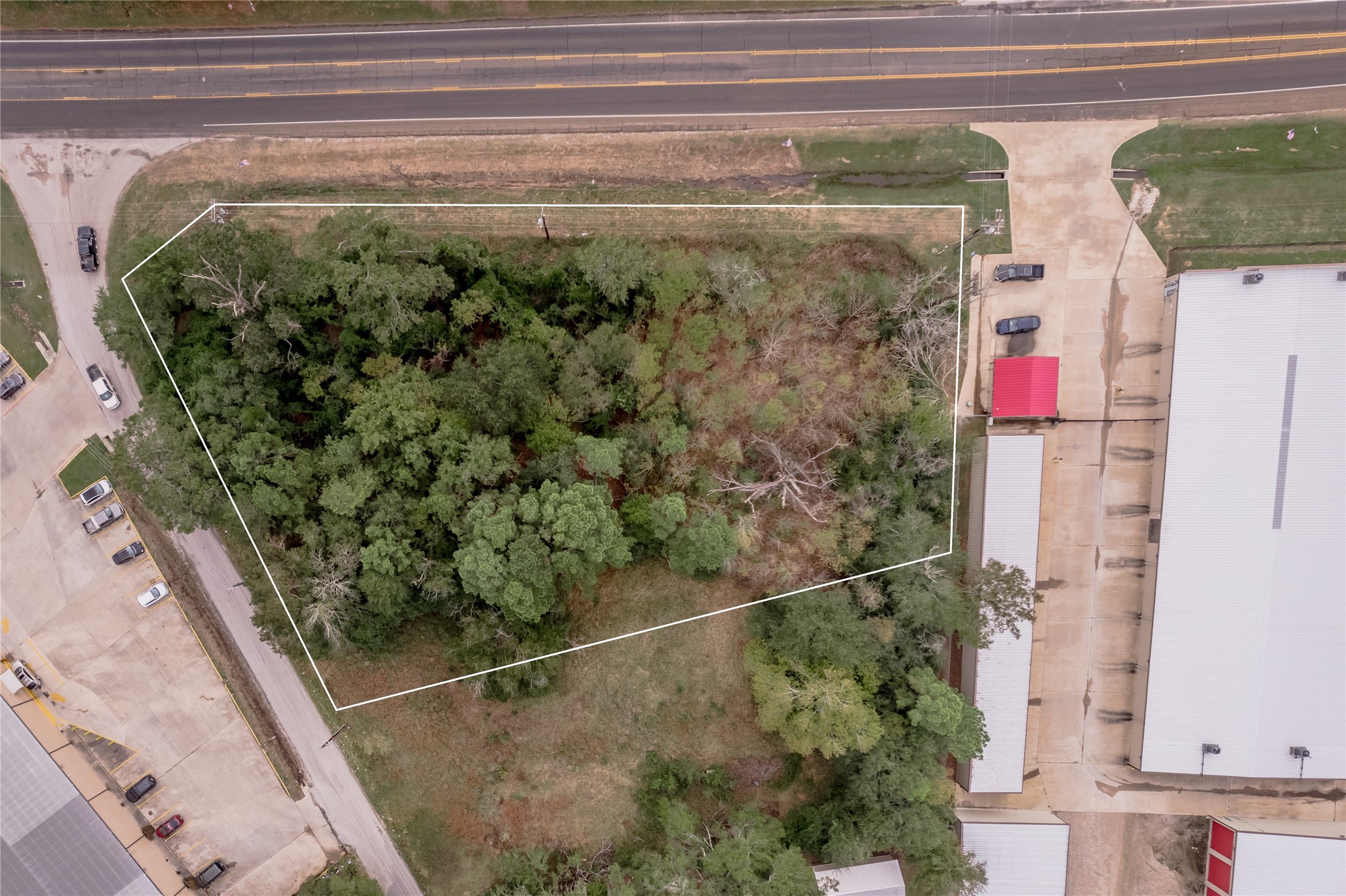 135 Old Trinity Road N Property Photo 2