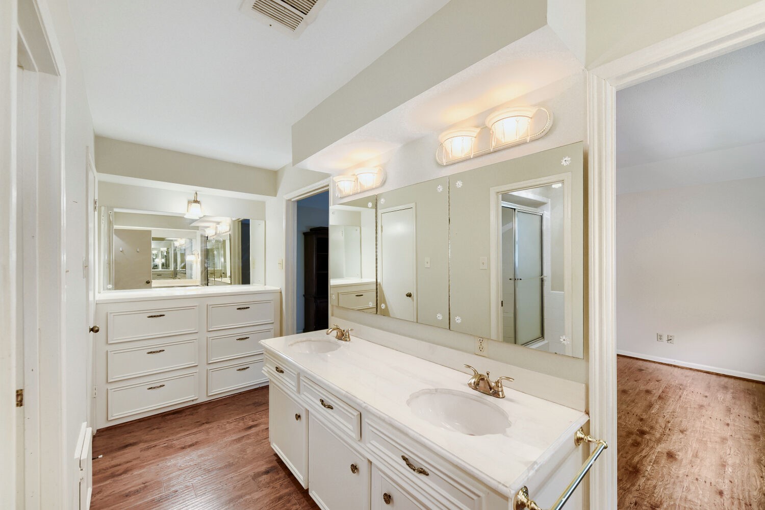 3418 Crow Valley Drive Property Photo 17