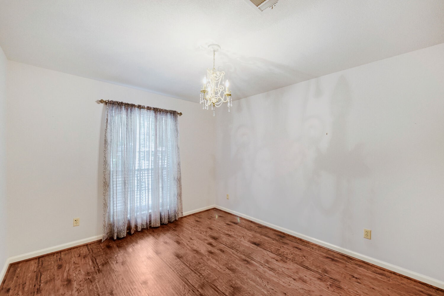 3418 Crow Valley Drive Property Photo 23