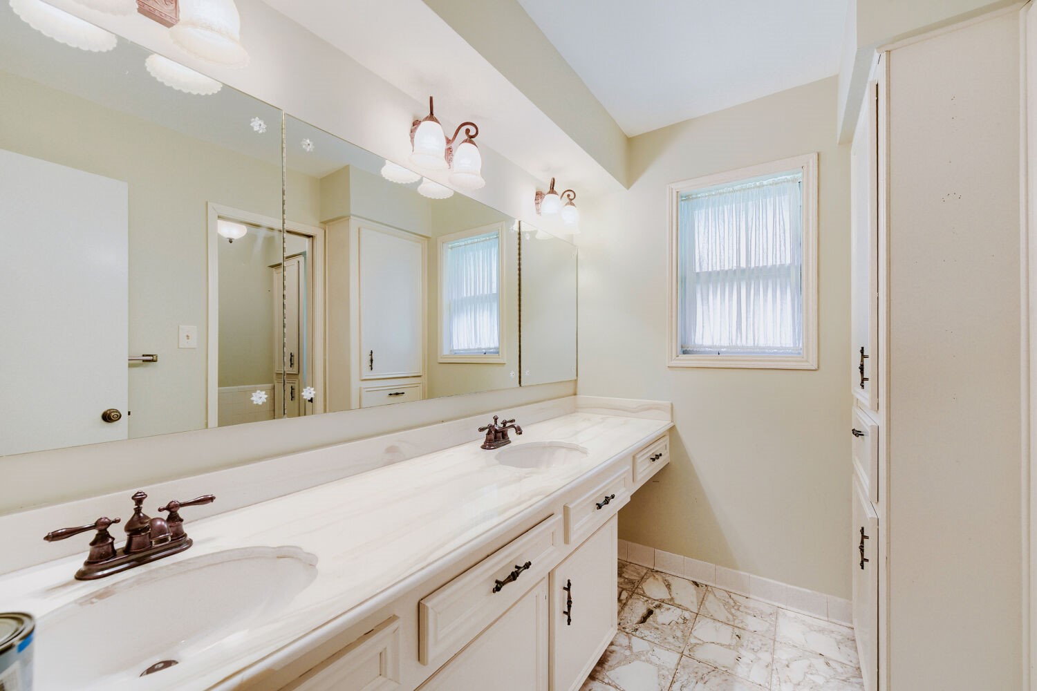 3418 Crow Valley Drive Property Photo 25
