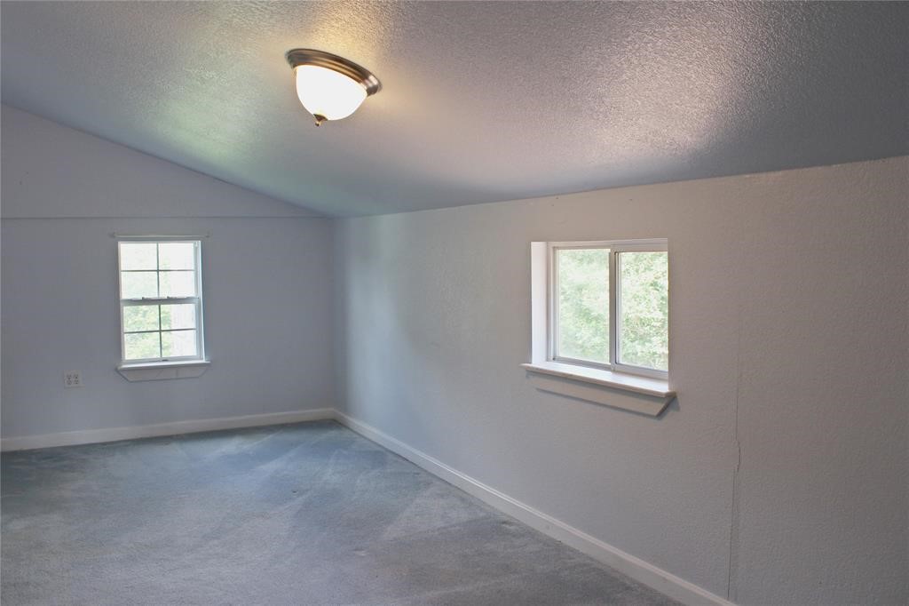 2042 Willow Springs Road Property Photo 24