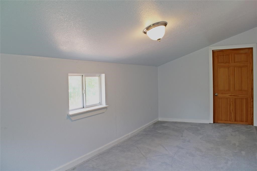 2042 Willow Springs Road Property Photo 25