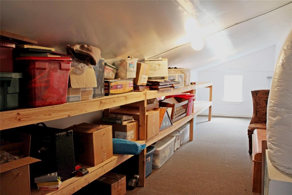 2042 Willow Springs Road Property Photo 26