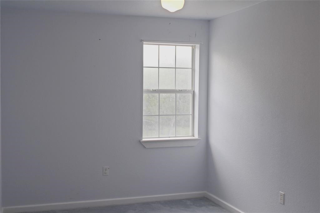2042 Willow Springs Road Property Photo 32
