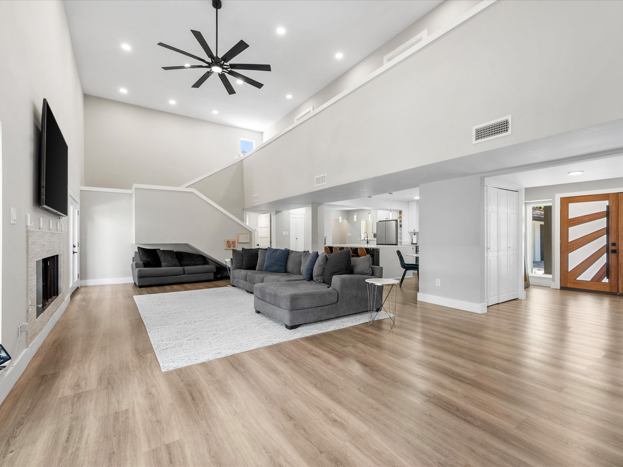 8202 Argentina Street Property Photo 10