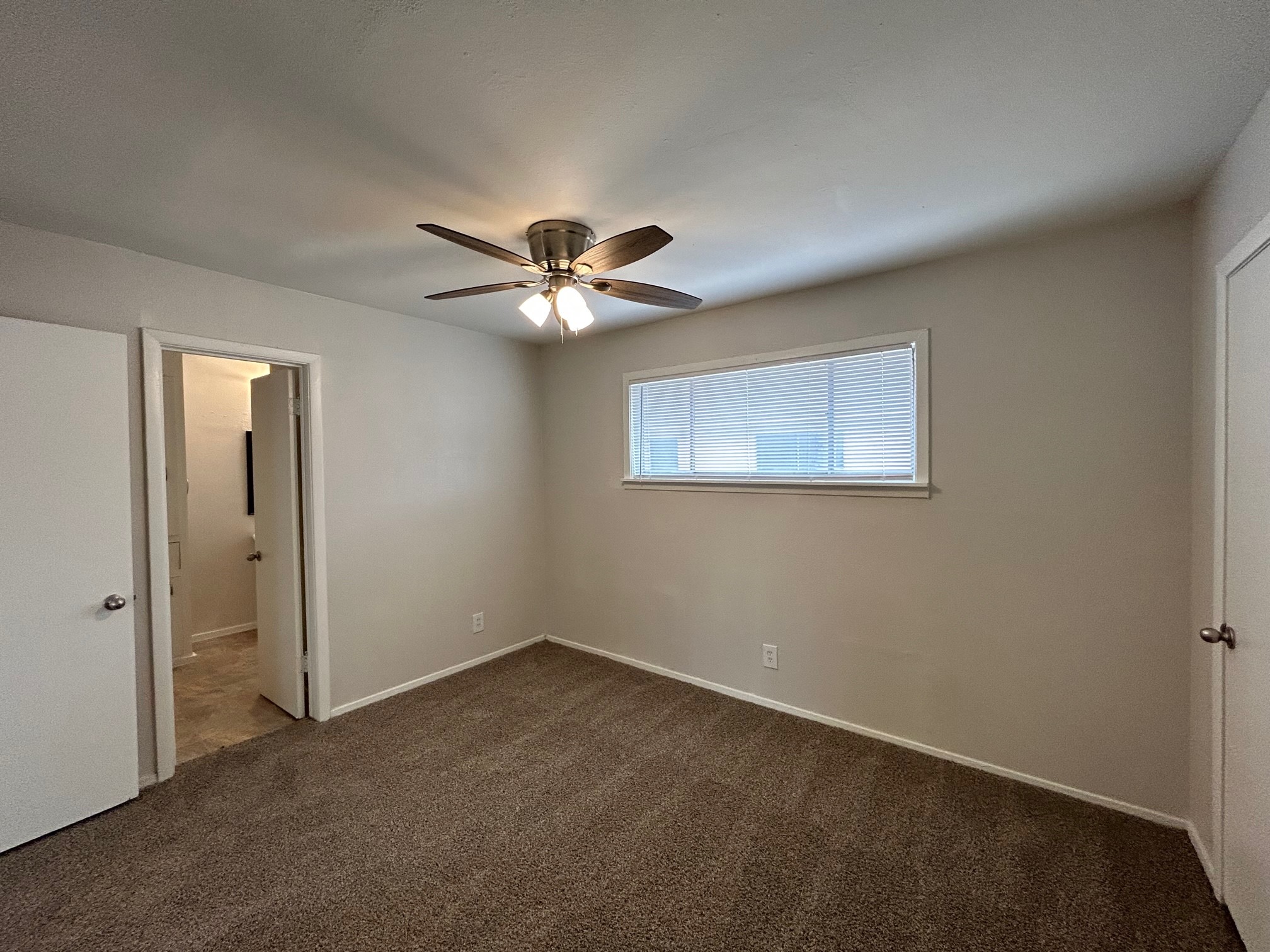3629 N Mac Gregor Way 35 Property Photo 14