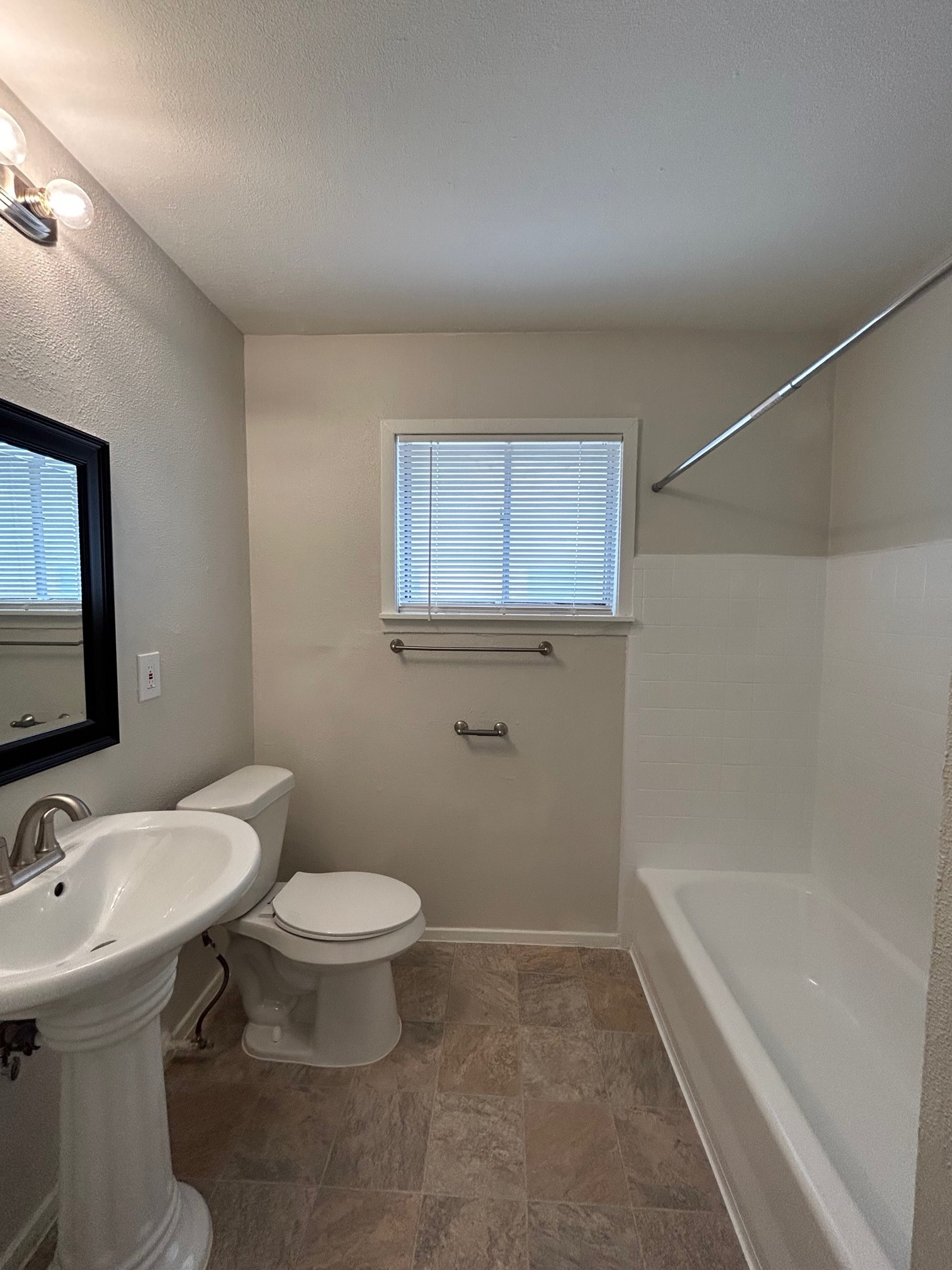 3629 N Mac Gregor Way 35 Property Photo 15