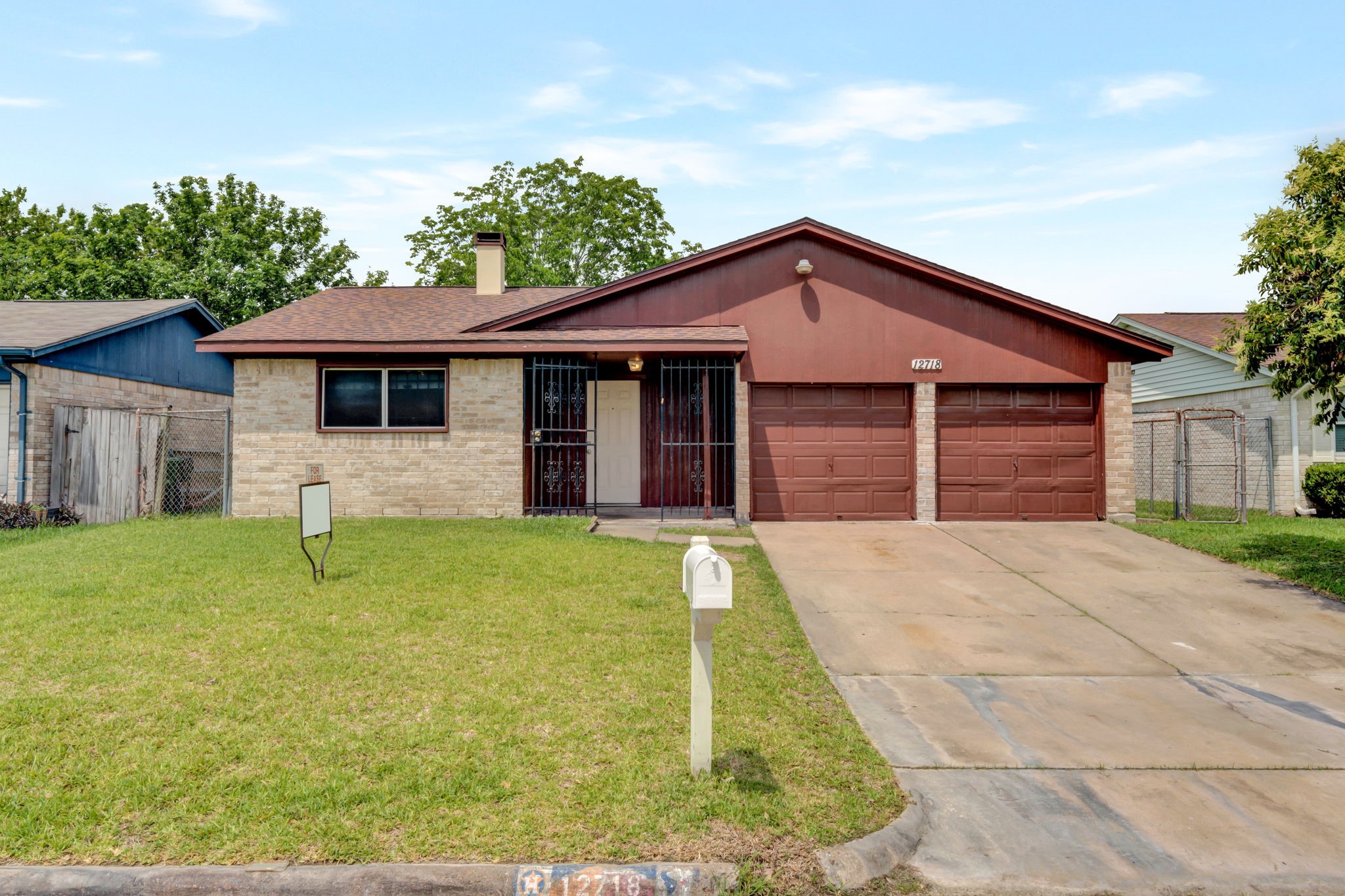 12718 Panay Drive Property Photo 1
