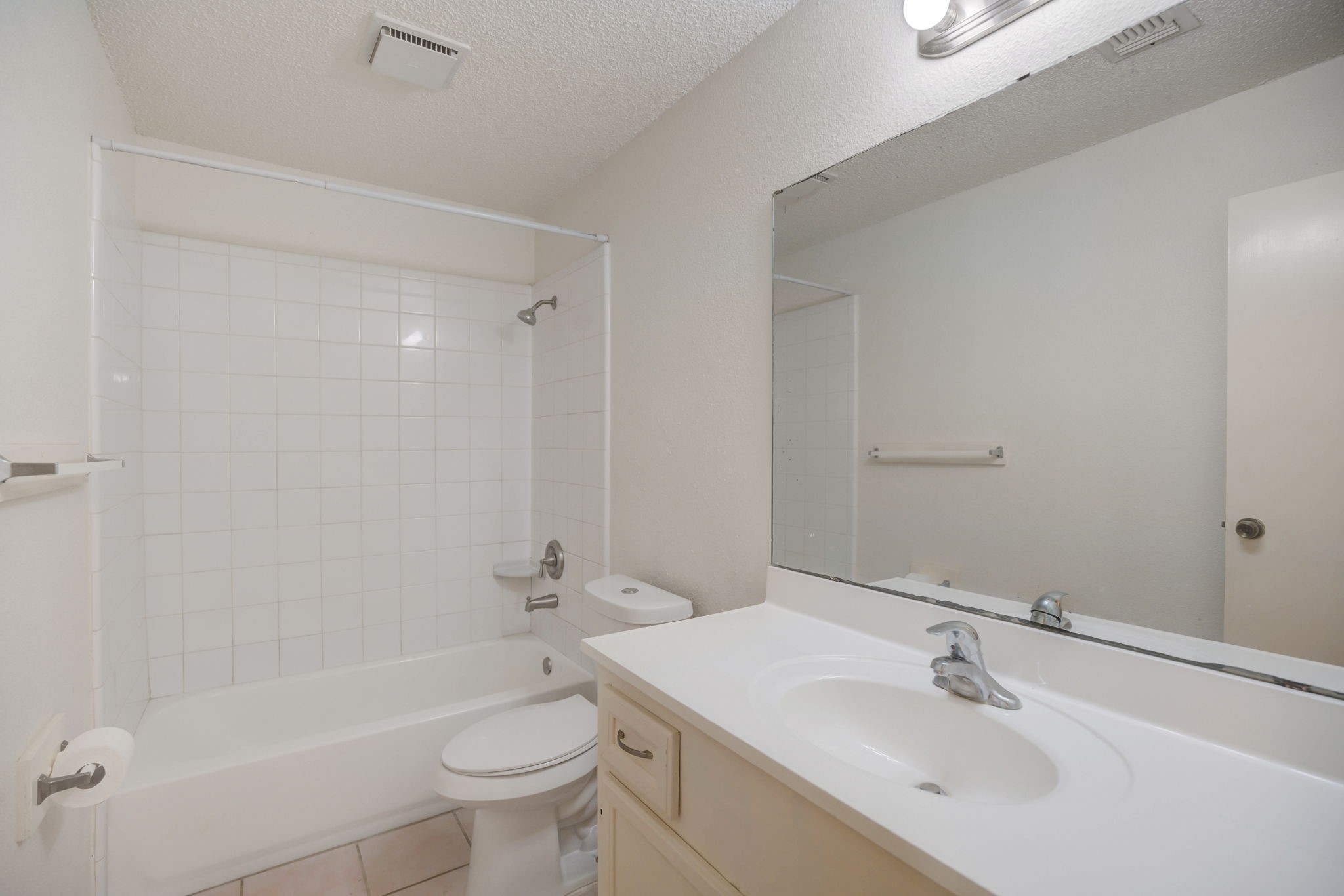 12718 Panay Drive Property Photo 21