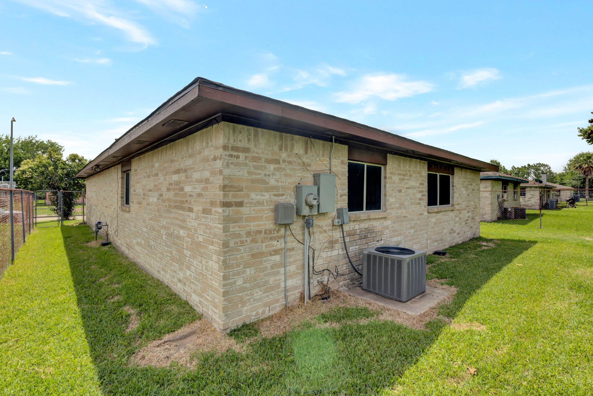 12718 Panay Drive Property Photo 24