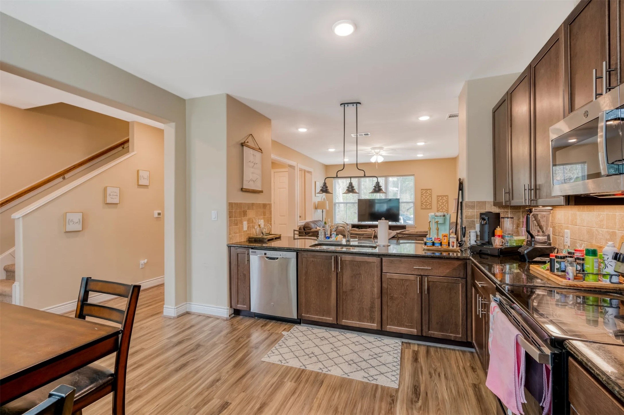 3730 3730 601 Property Photo 2