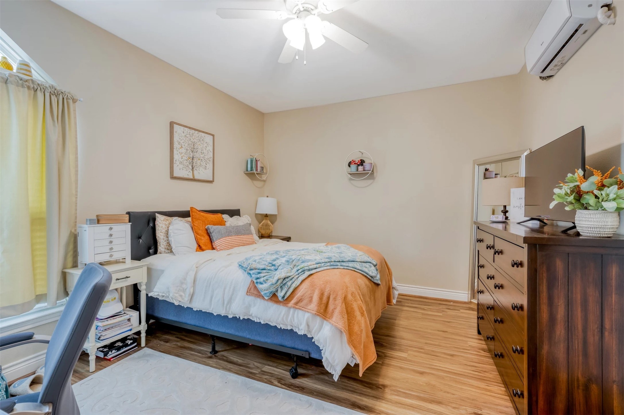 3730 3730 601 Property Photo 3