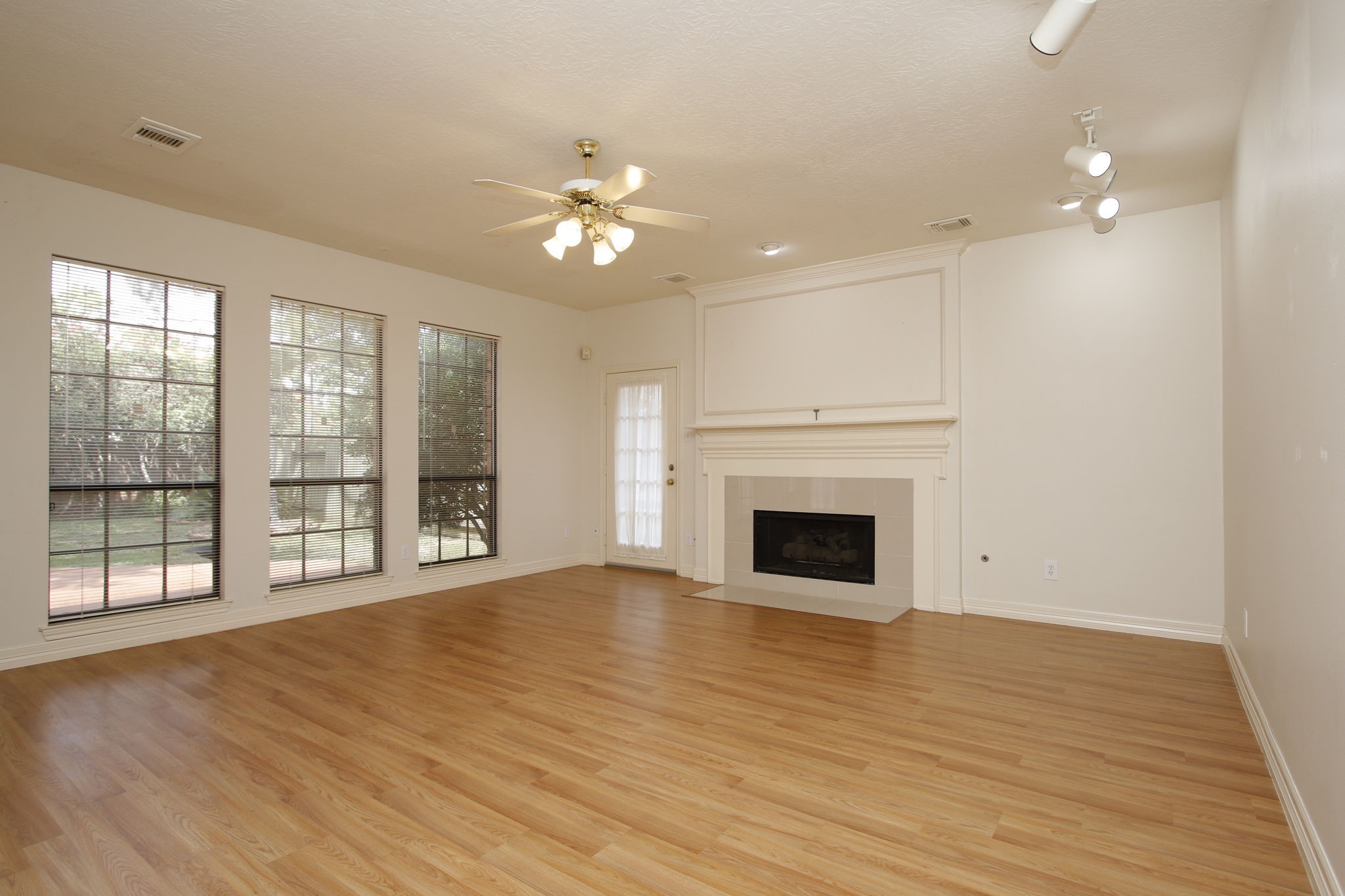 13618 Shadow Falls Ct Property Photo 13