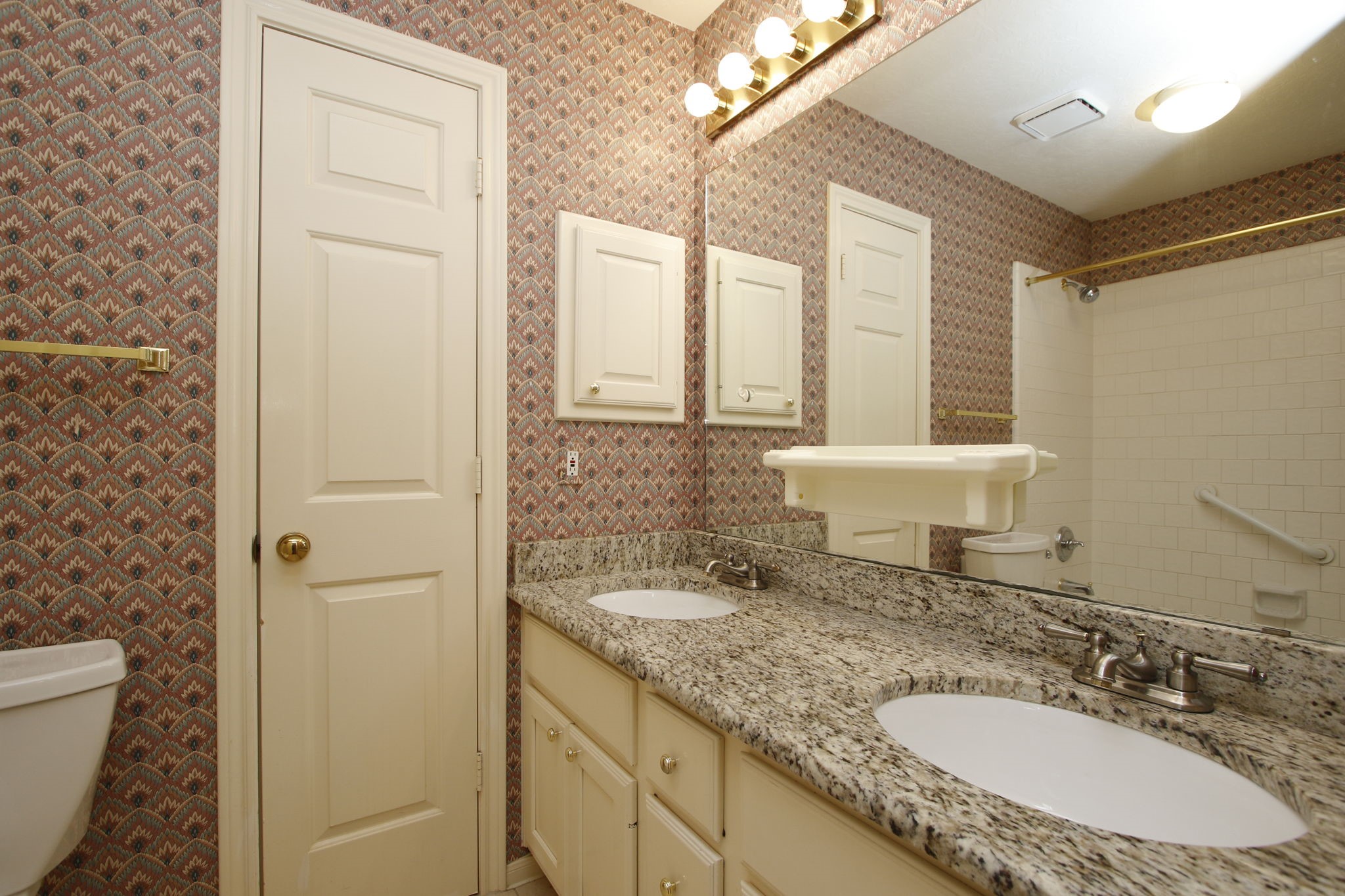 13618 Shadow Falls Ct Property Photo 37