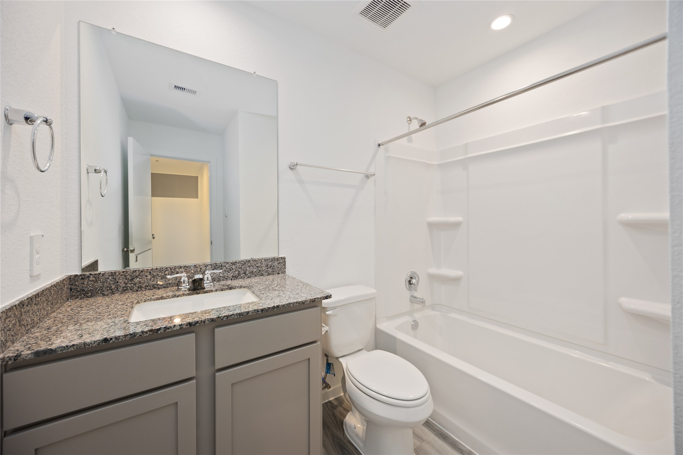 5216 Greengrass Willow Way Property Photo 14