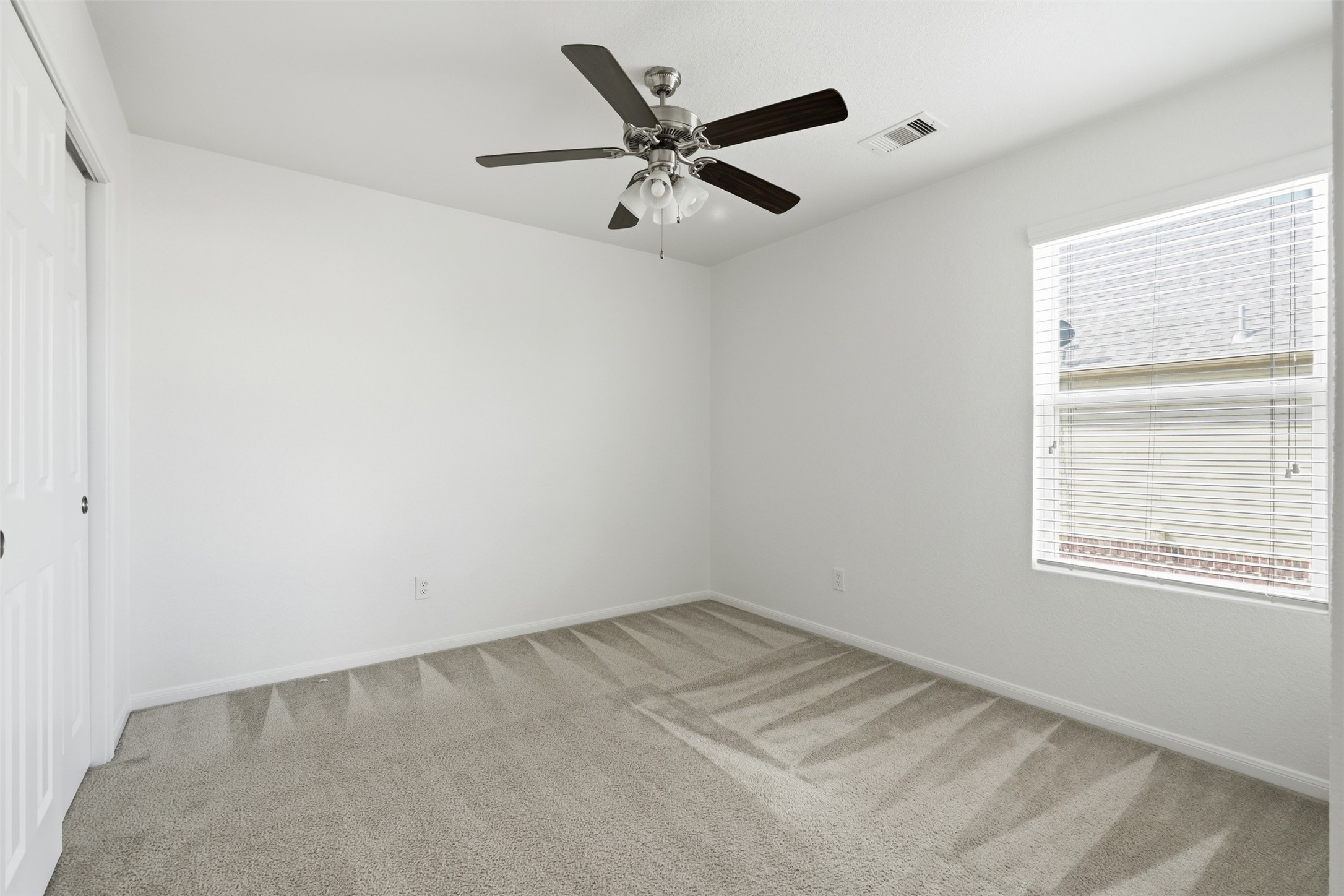 2714 Finwood Drive Property Photo 24