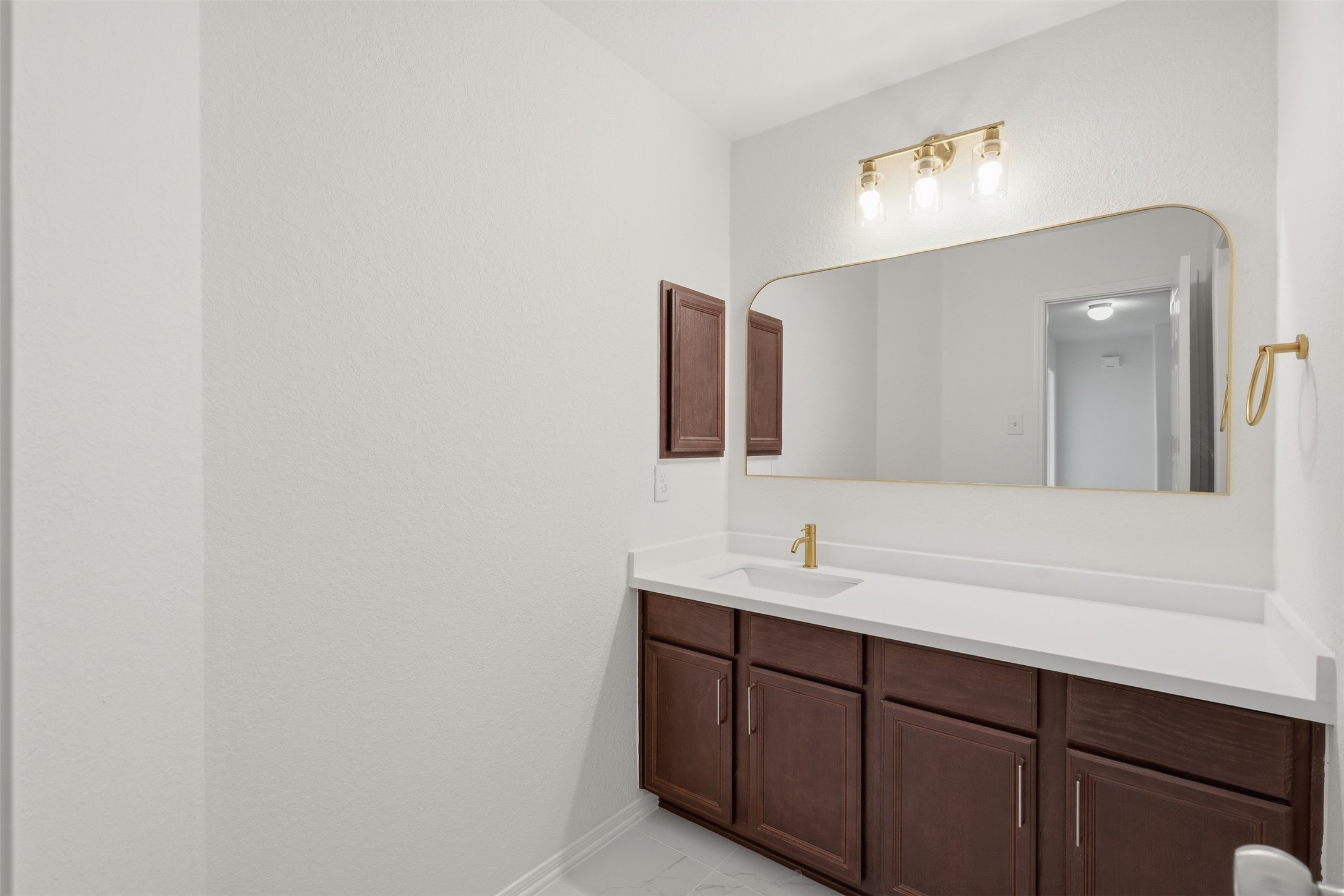 2714 Finwood Drive Property Photo 27