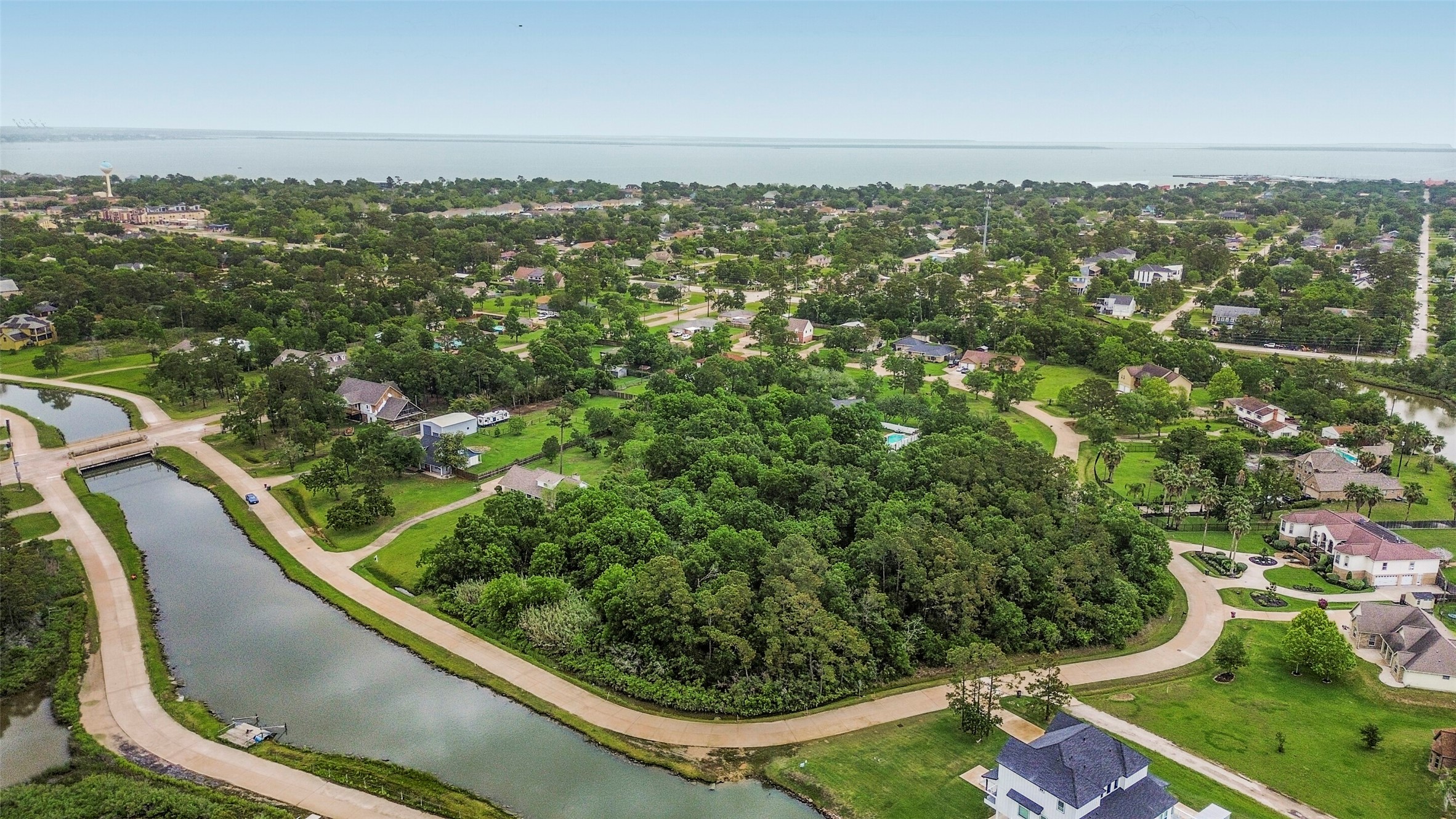 3515 E Bayou Drive Property Photo 1