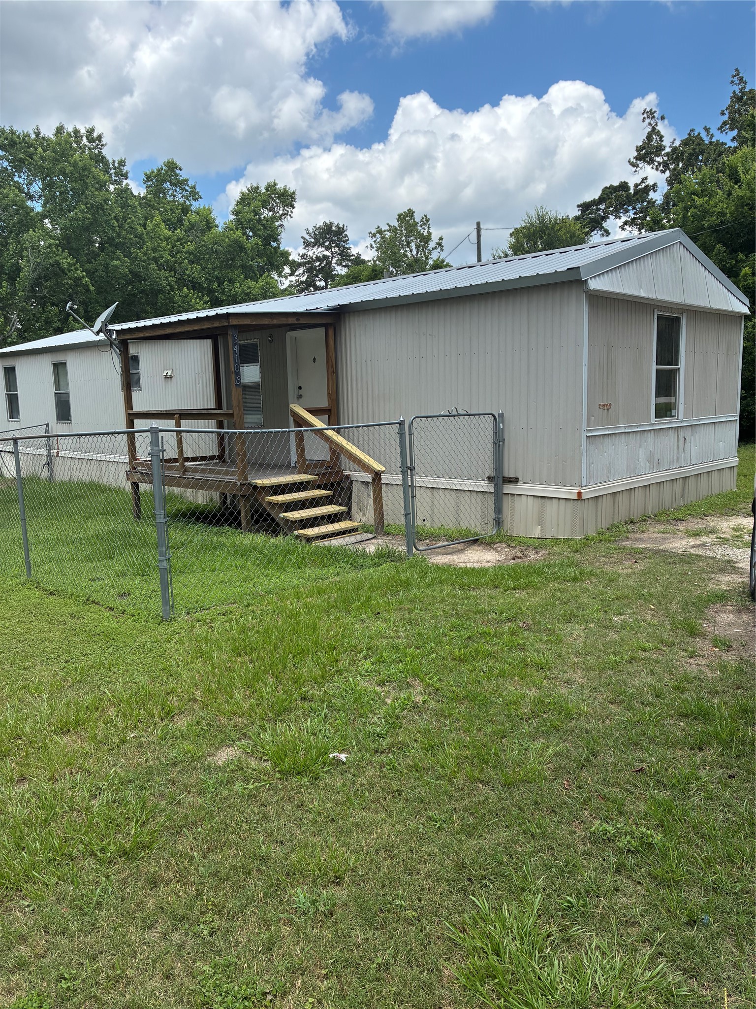 3410 State Hyw 75 South B Property Photo 1