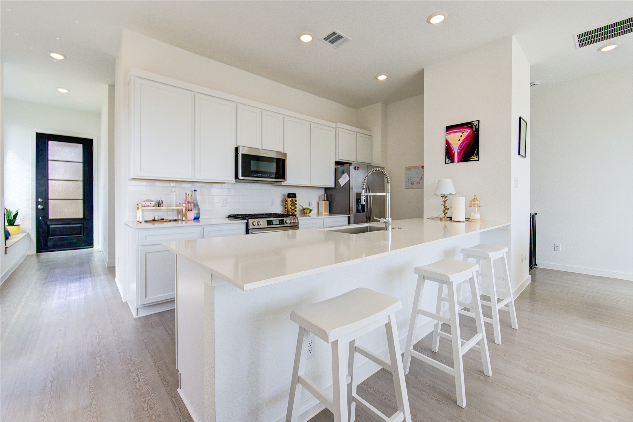 21255 Doubtful Canyon Drive Property Photo 9