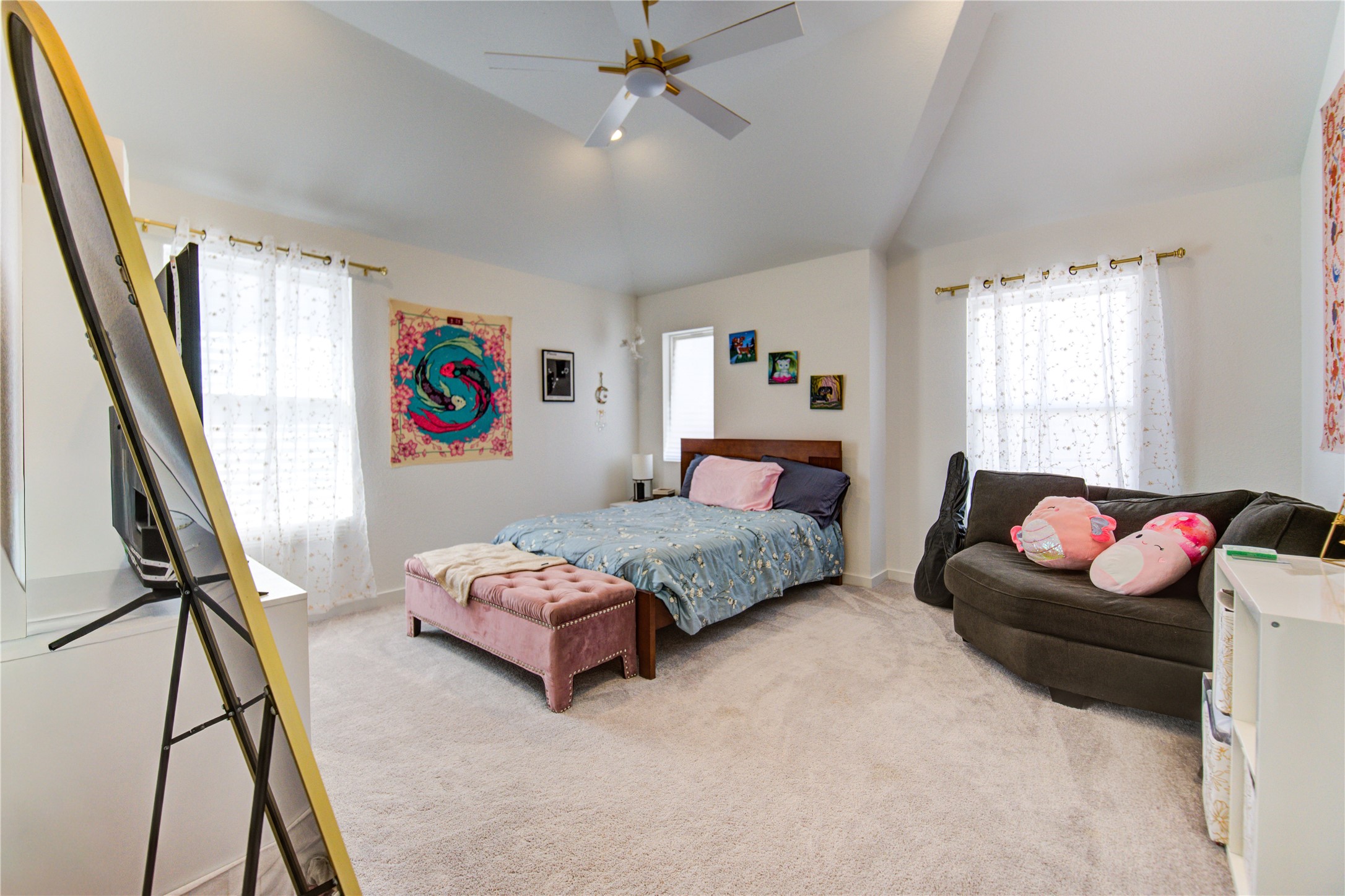 21255 Doubtful Canyon Drive Property Photo 19