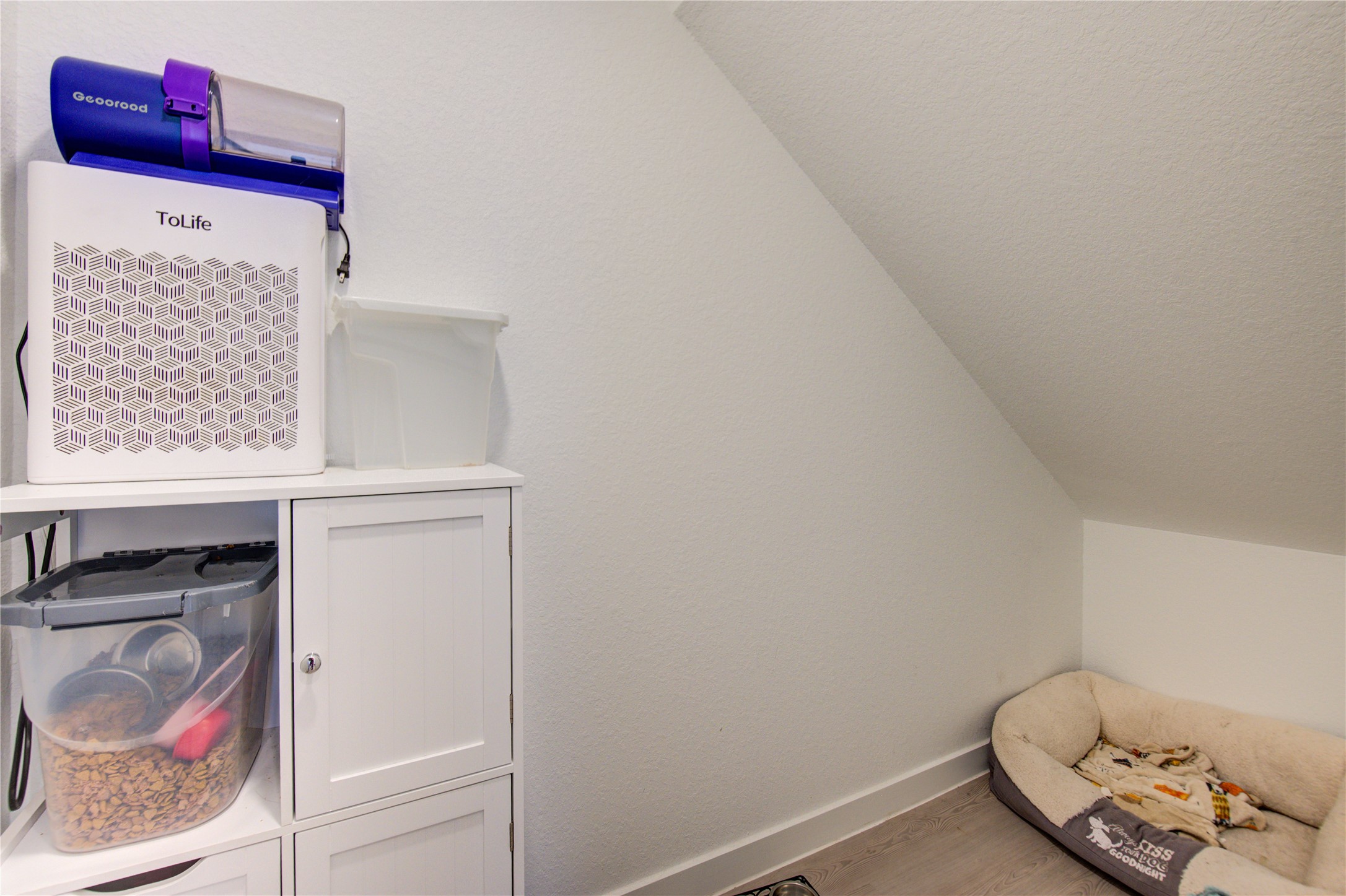 21255 Doubtful Canyon Drive Property Photo 25