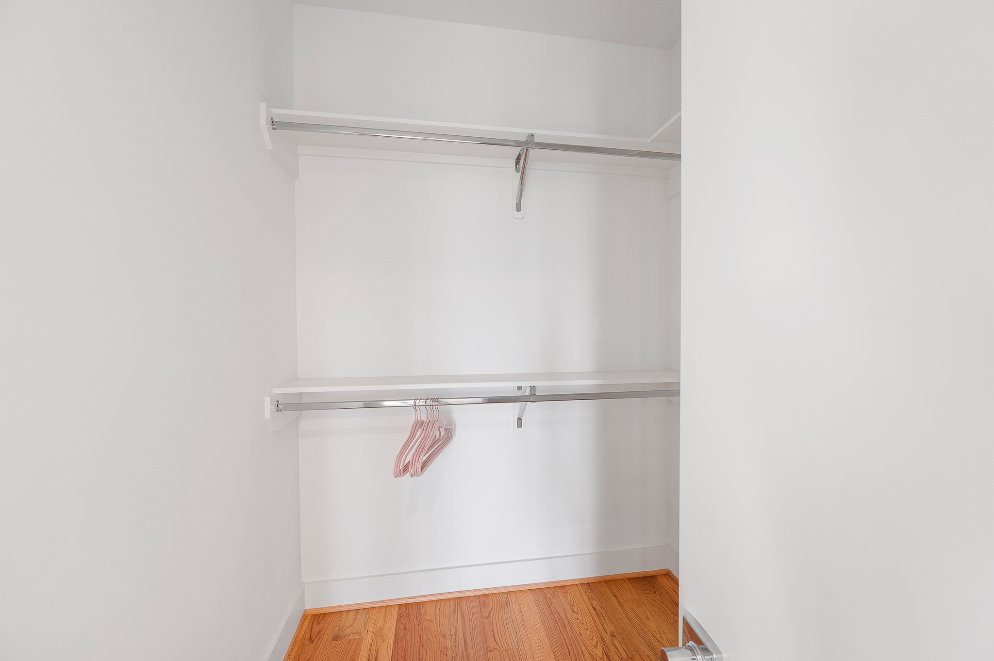 2239 N Macgregor Way Property Photo 33