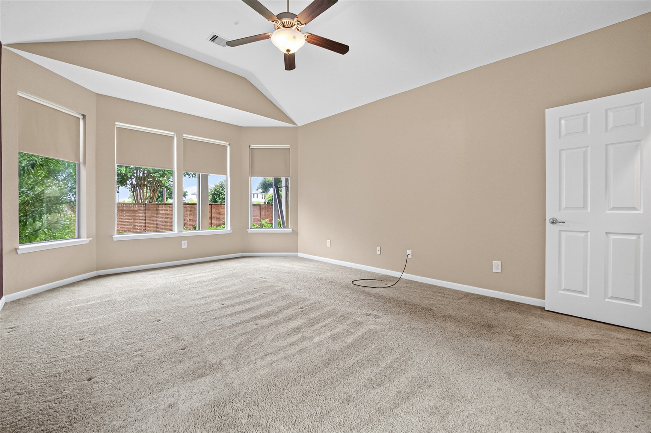 16419 Sheffield Run Drive Property Photo 21