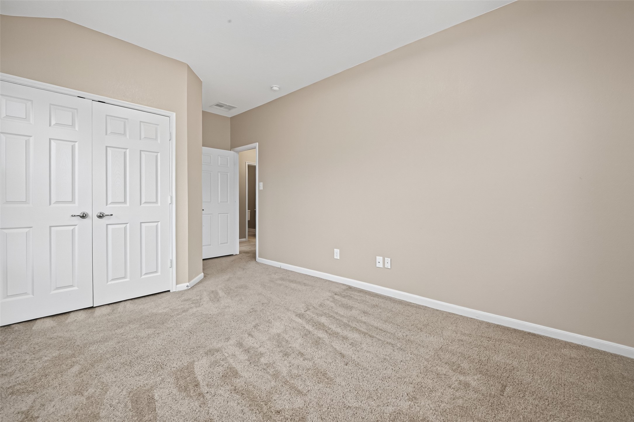 16419 Sheffield Run Drive Property Photo 36