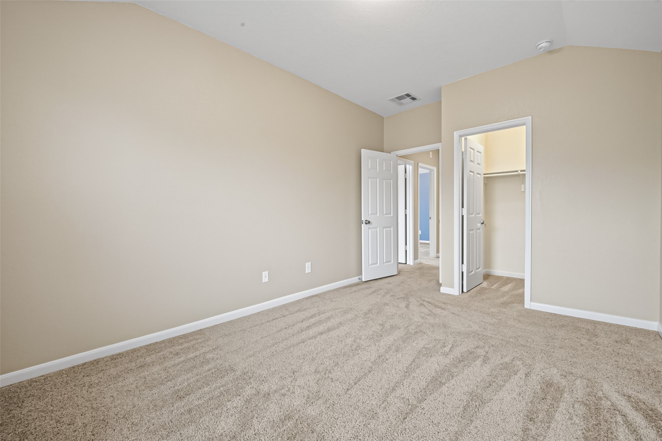 16419 Sheffield Run Drive Property Photo 37