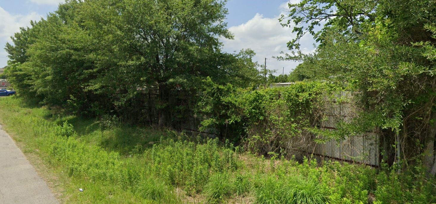 10022 Eastex Freeway Property Photo 5
