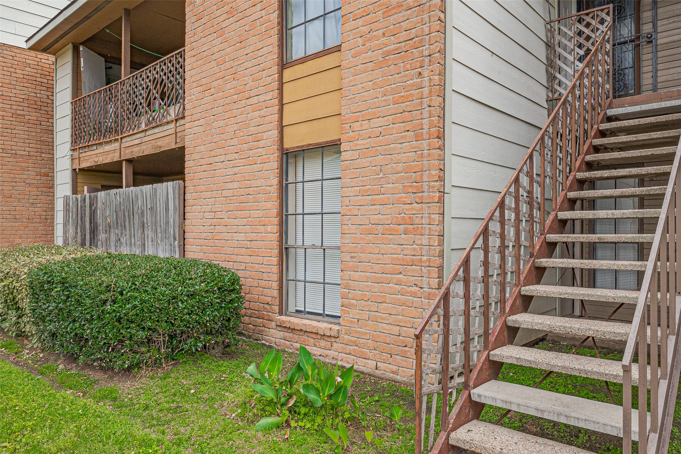 9090 S Braeswood Boulevard 43 Property Photo 2