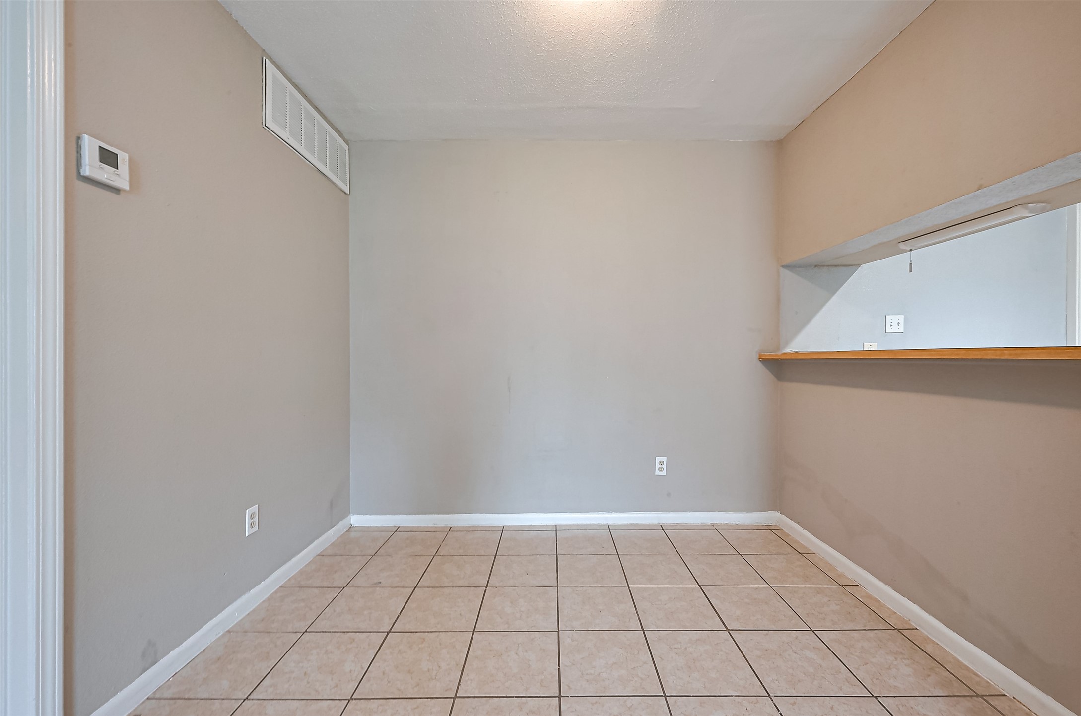9090 S Braeswood Boulevard 43 Property Photo 10