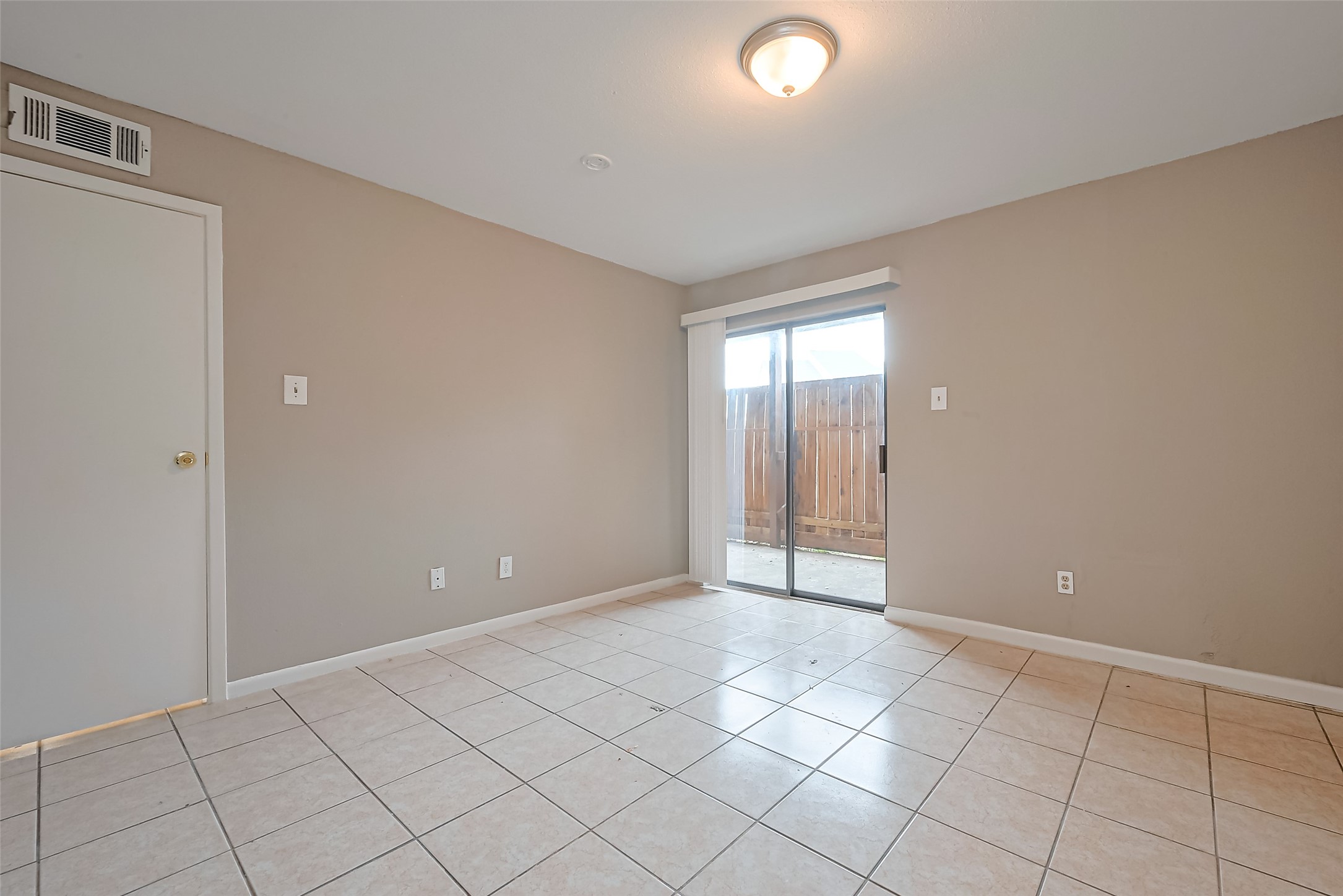 9090 S Braeswood Boulevard 43 Property Photo 27