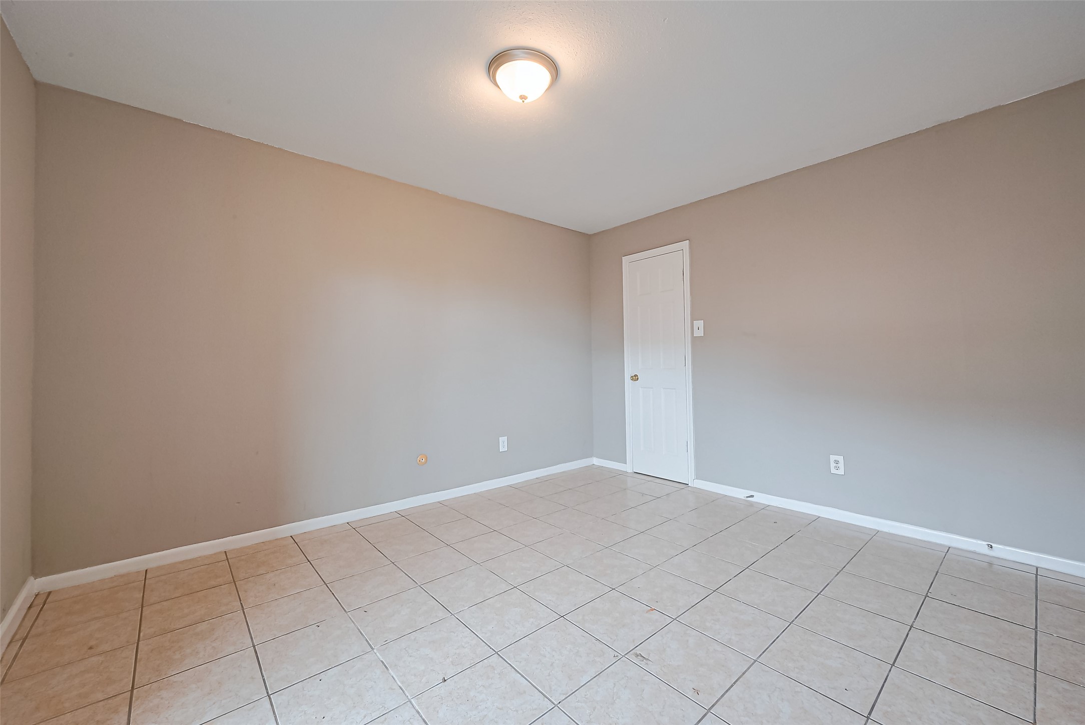 9090 S Braeswood Boulevard 43 Property Photo 29