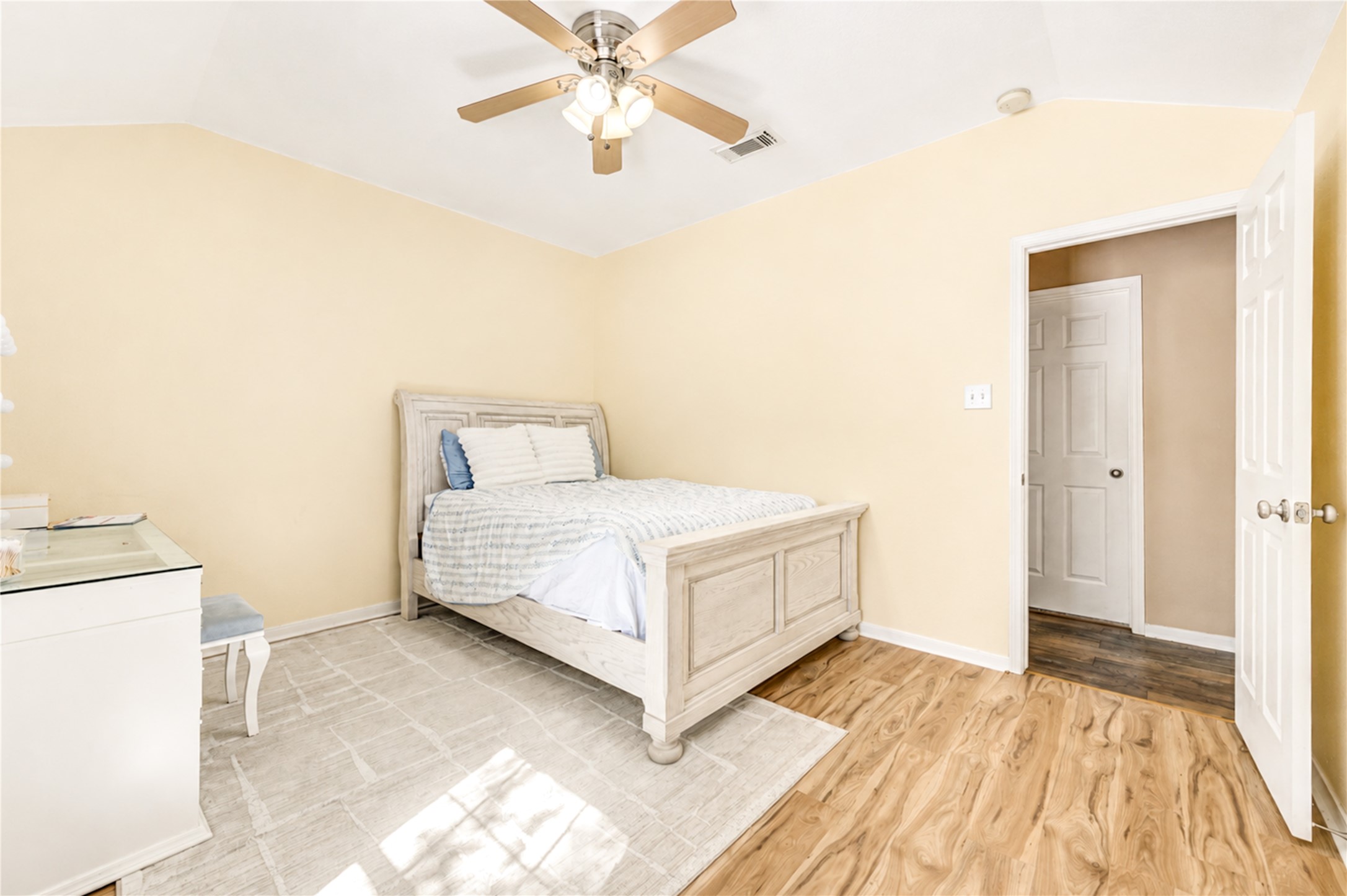 6315 Linfield Bluff Lane Property Photo 43