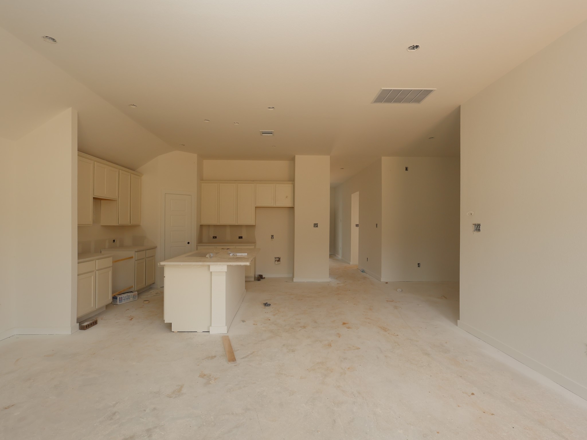 10611 Annex Avenue Property Photo 4